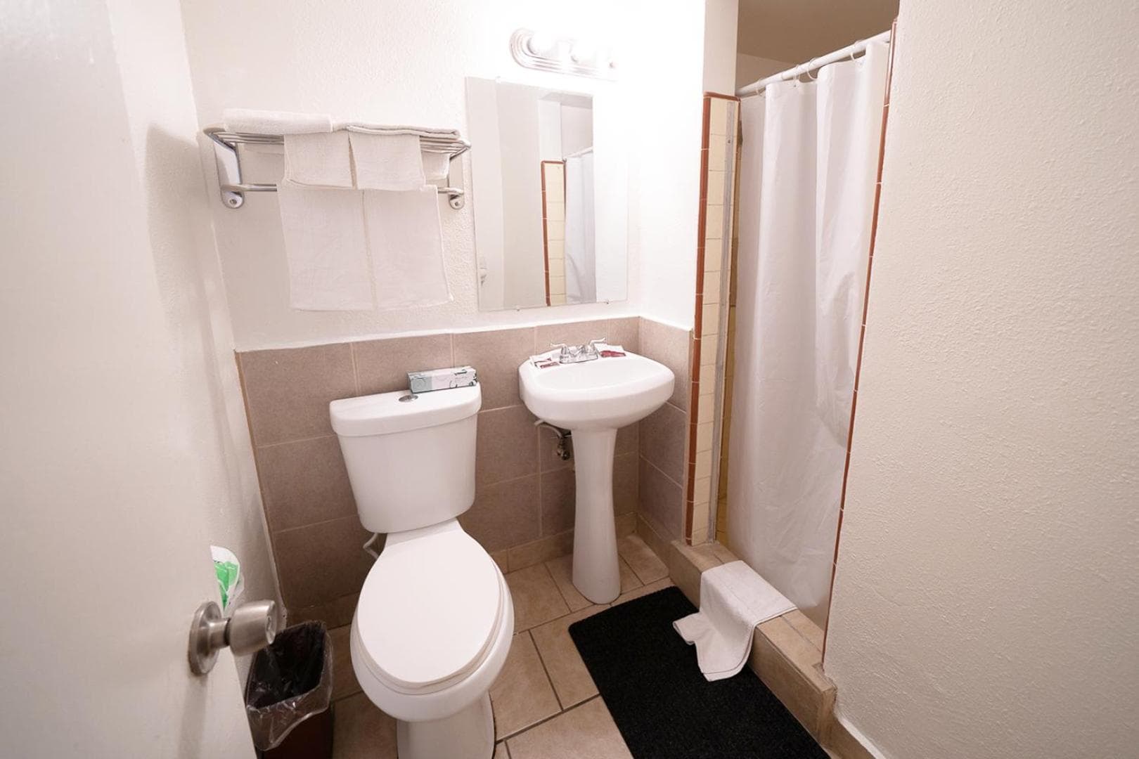 Stay Inn Suite gallery photo in Stockton, CA — image 10