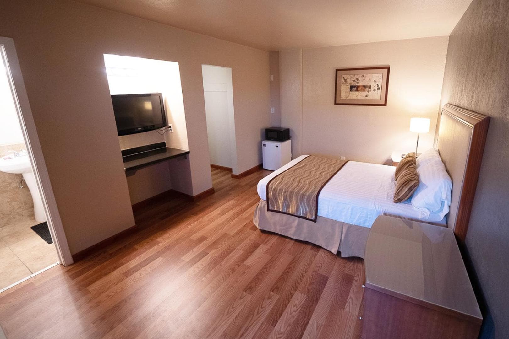 Stay Inn Suite gallery photo in Stockton, CA — image 23