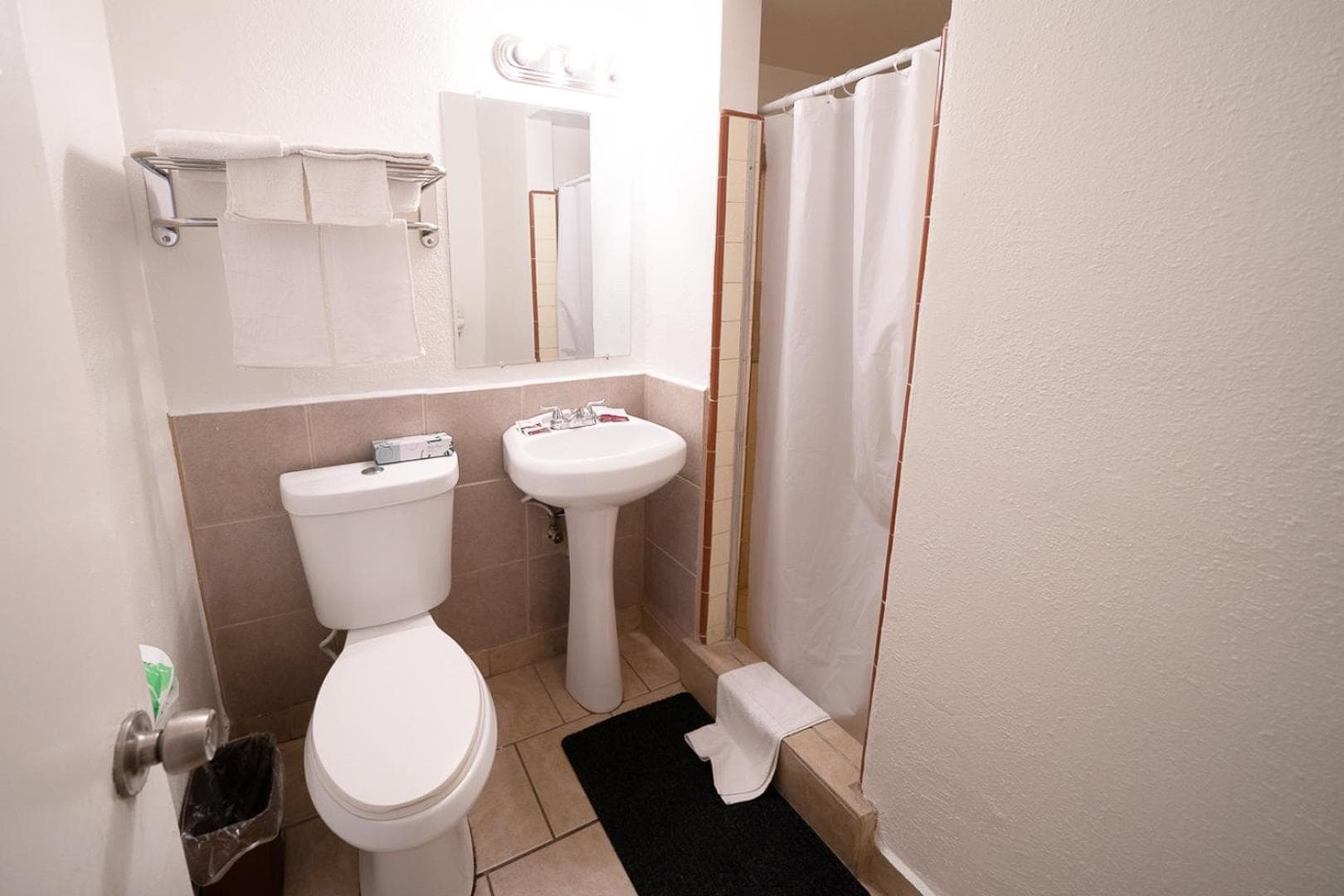Stay Inn Suite gallery photo in Stockton, CA — image 18