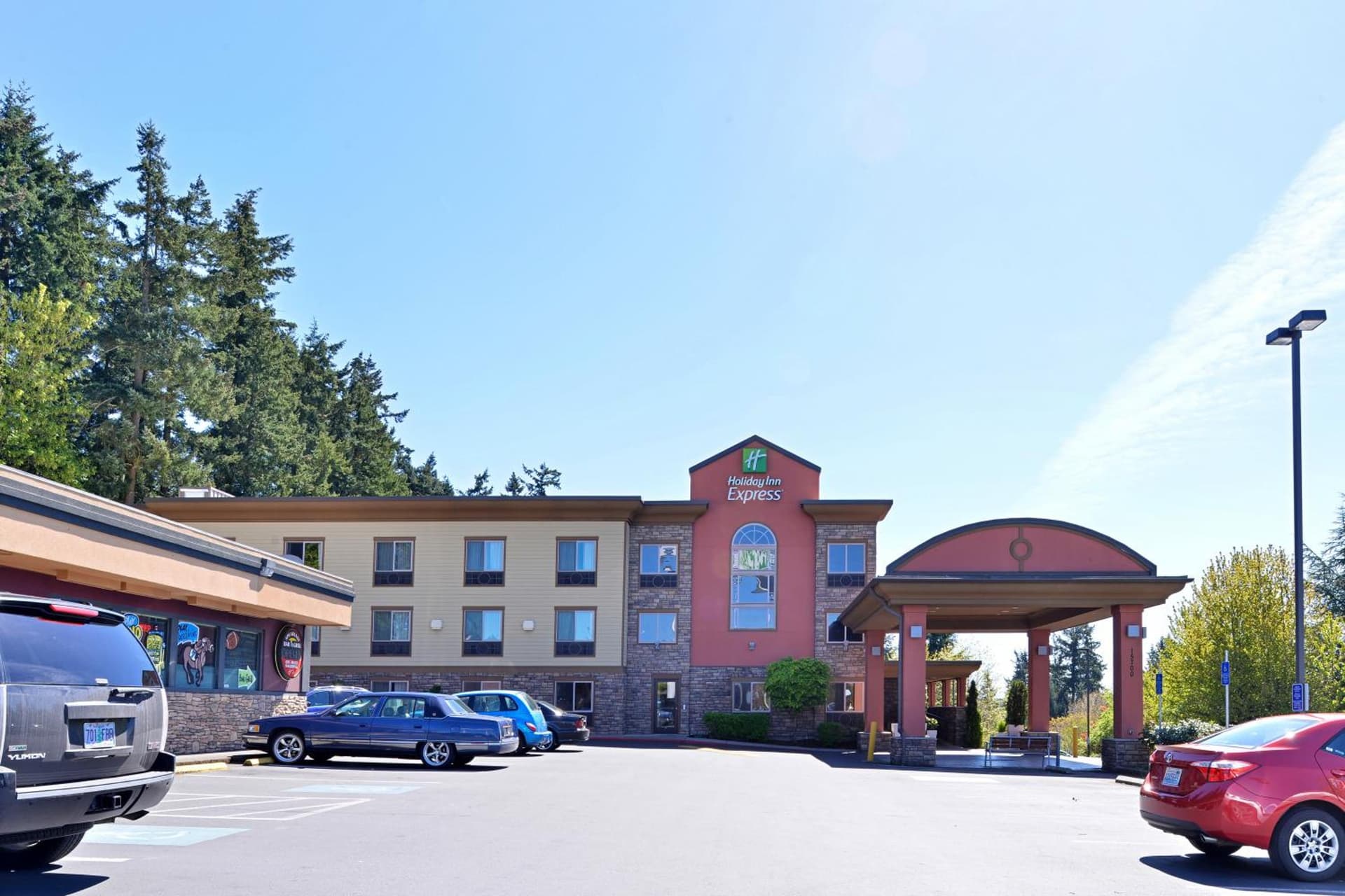 Holiday Inn Express Portland South - Lake Oswego by IHG gallery photo in Lake Oswego, OR — image 63