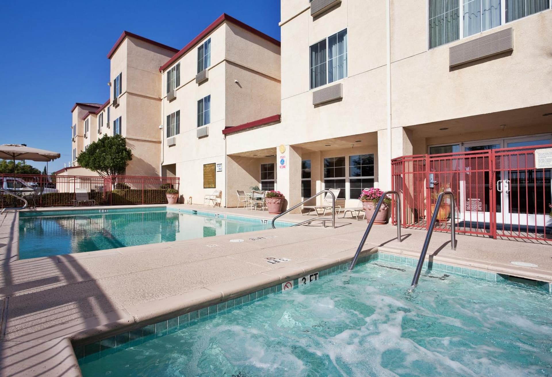 Holiday Inn Express & Suites Tracy by IHG gallery photo in Tracy, CA — image 33