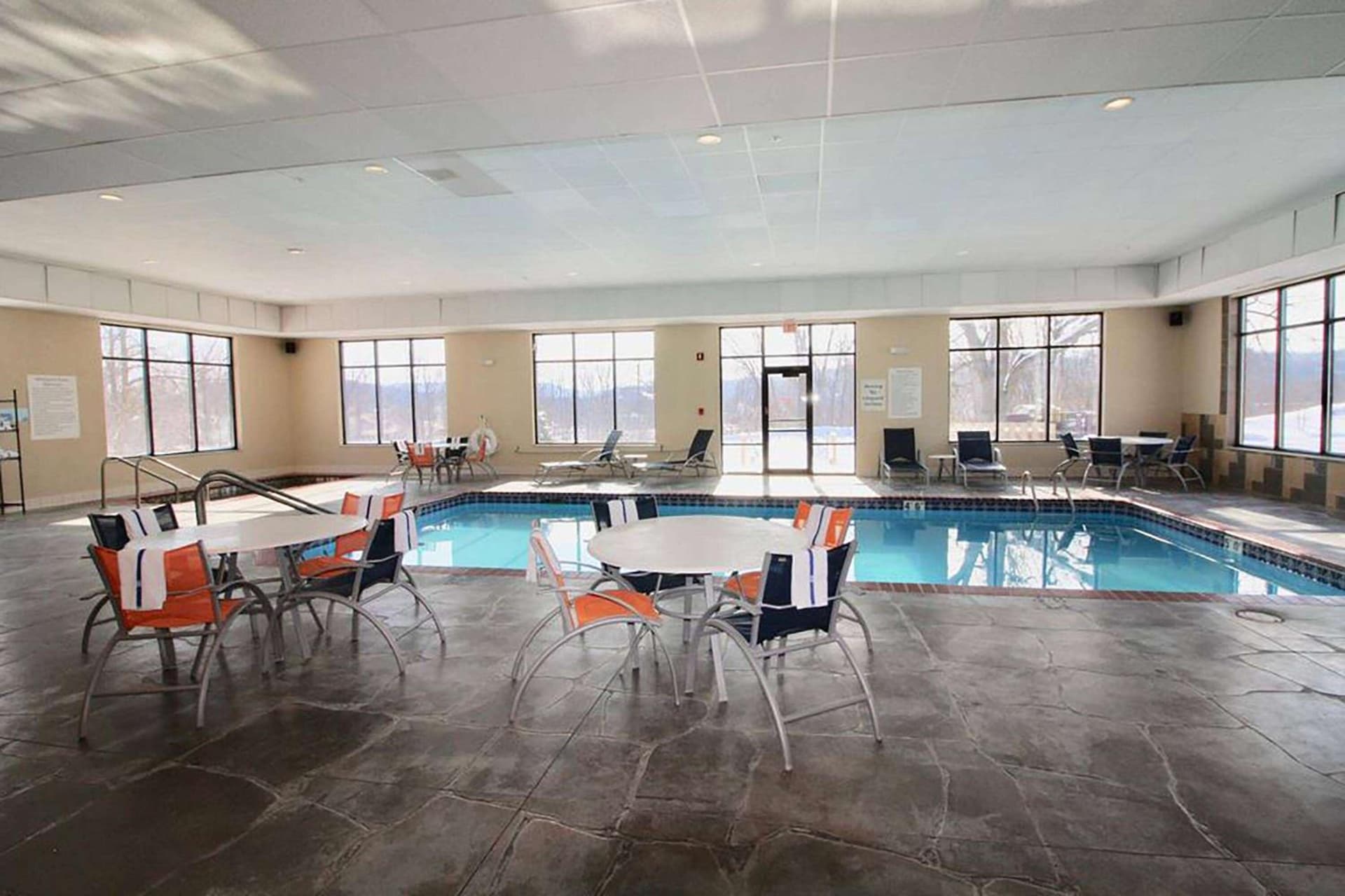 Spark by Hilton La Crosse Onalaska gallery photo in Onalaska, WI — image 20