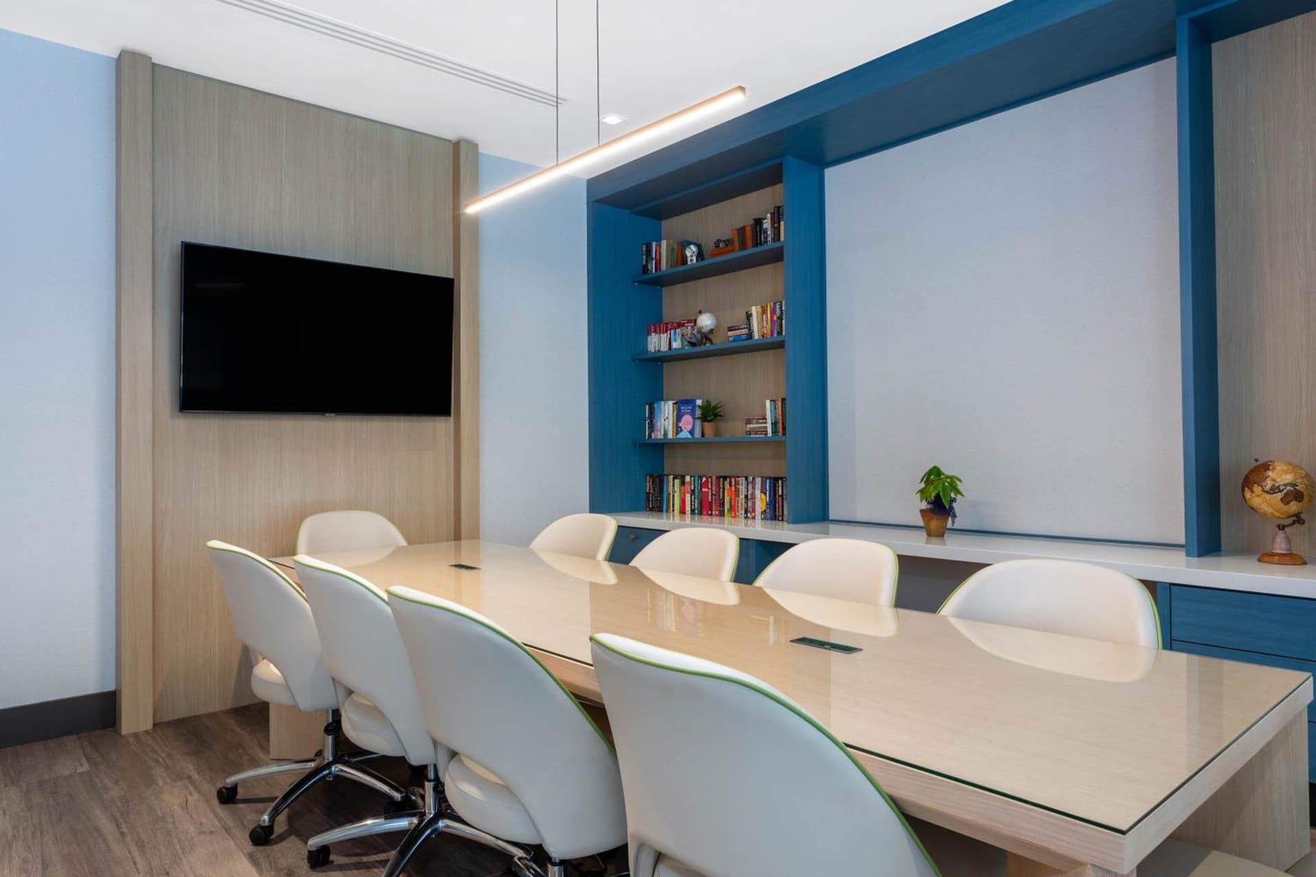 TRYP by Wyndham Orlando gallery photo in Orlando, FL — image 51
