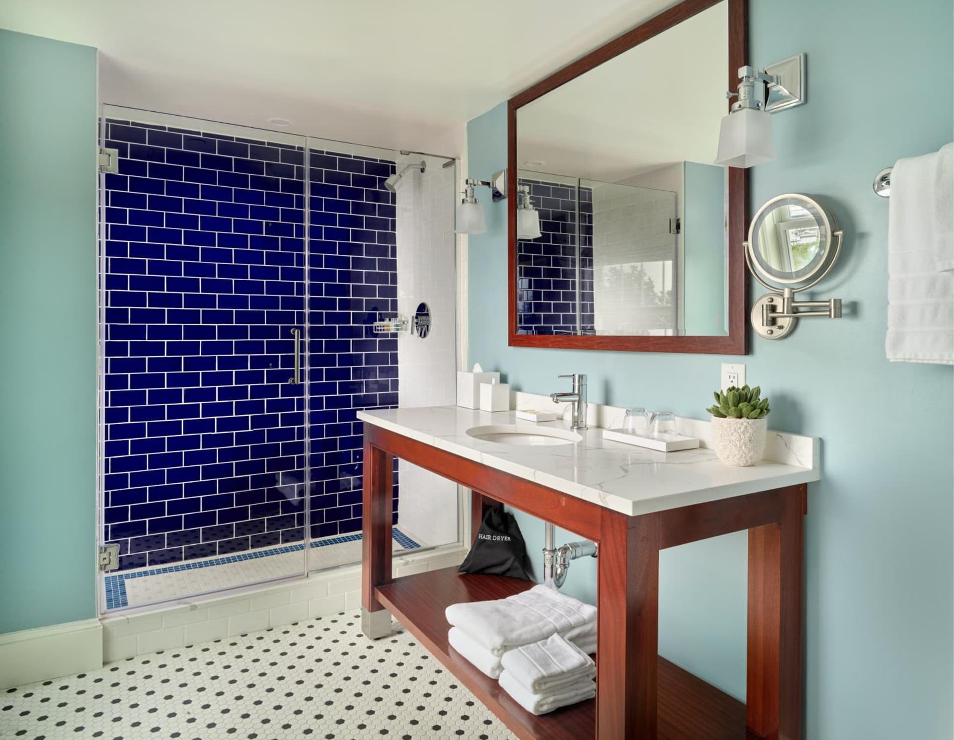 Harbor View Hotel gallery photo in Edgartown — image 101