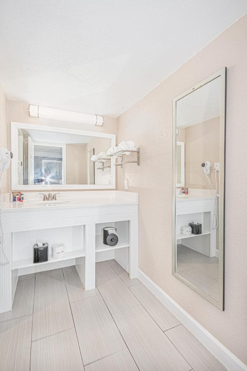 Casa Bella Inn & Suites Extended Stay gallery photo in Tallahassee, FL — image 18