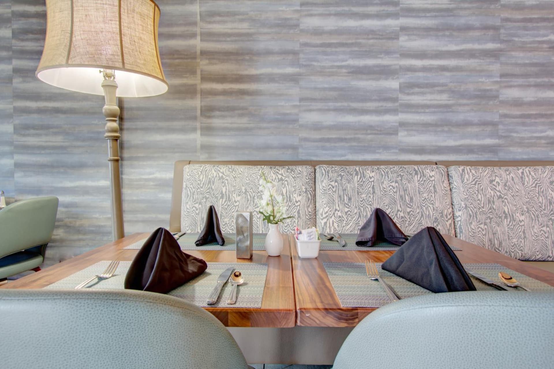 Crowne Plaza Charleston by IHG gallery photo in Charleston, SC — image 36