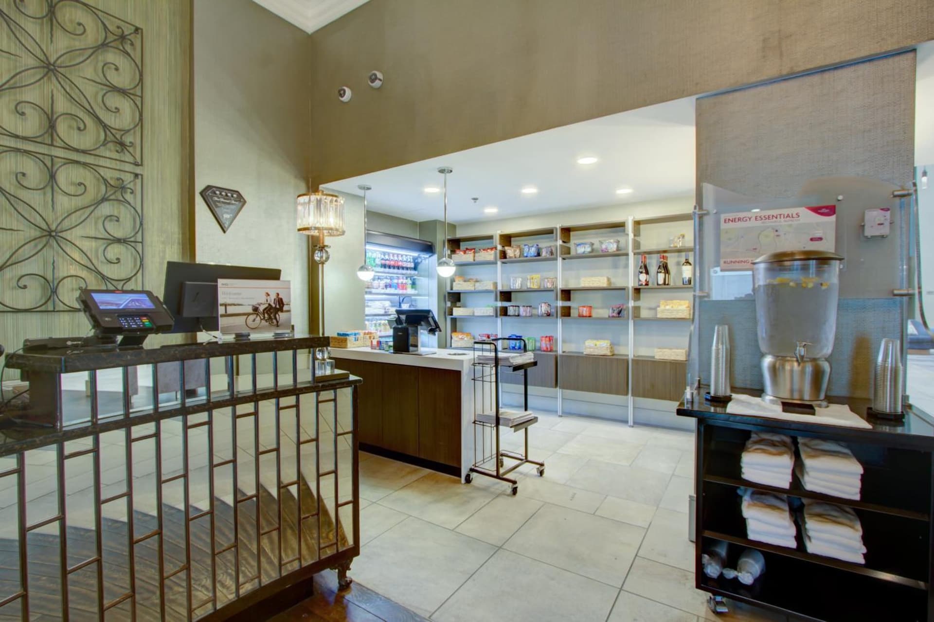 Crowne Plaza Charleston by IHG gallery photo in Charleston, SC — image 18