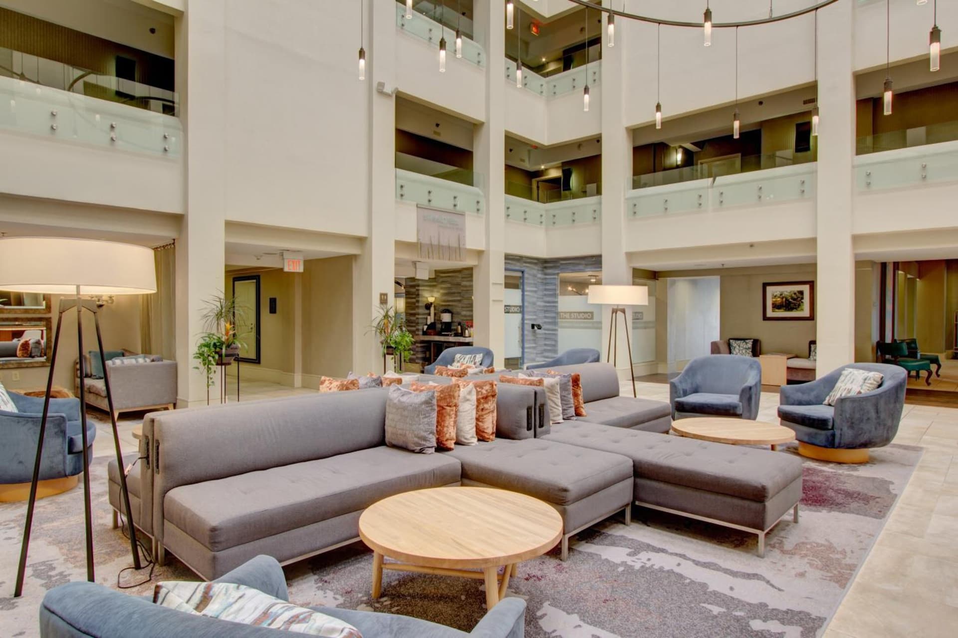 Crowne Plaza Charleston by IHG gallery photo in Charleston, SC — image 16