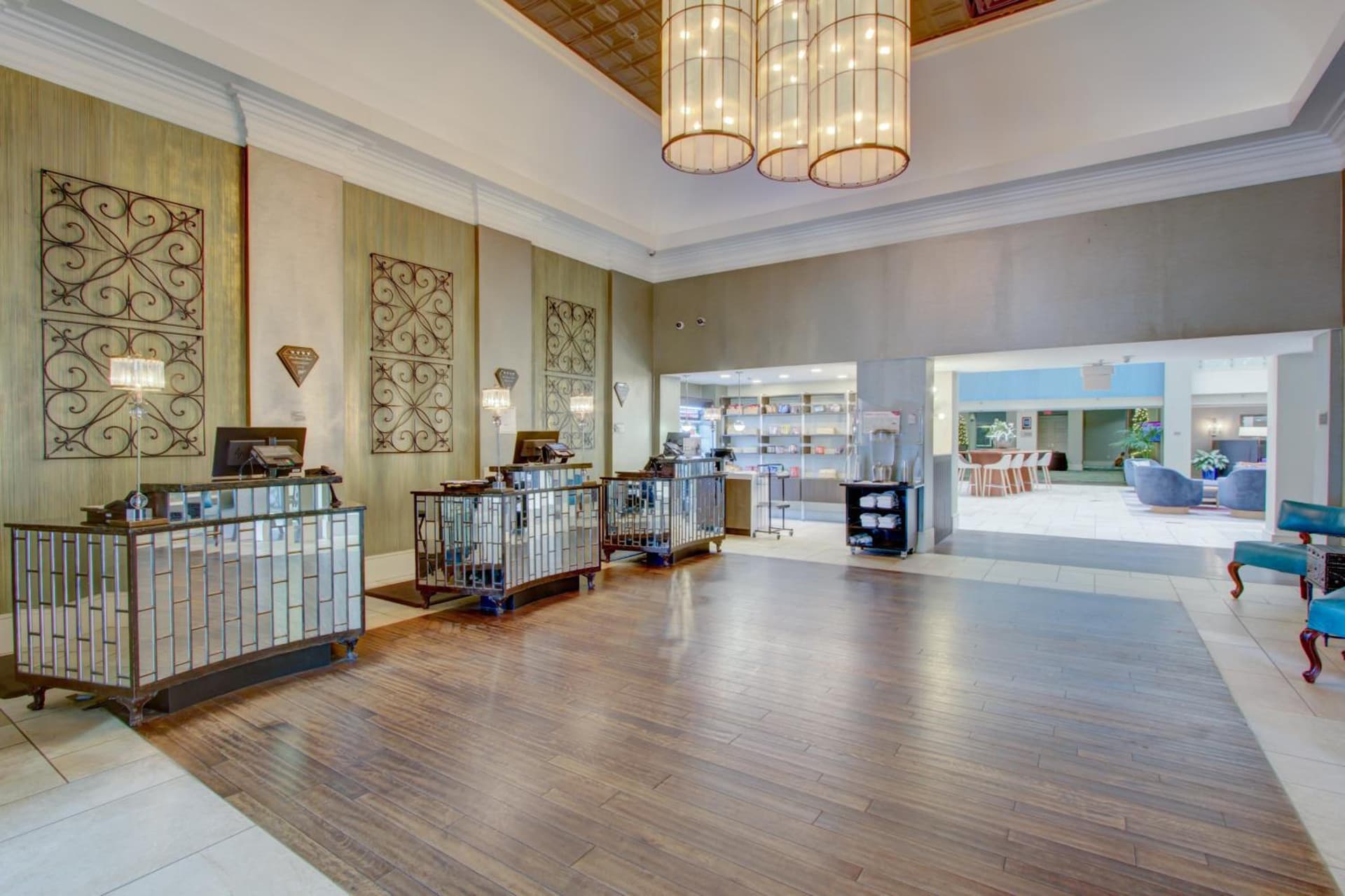 Crowne Plaza Charleston by IHG gallery photo in Charleston, SC — image 59