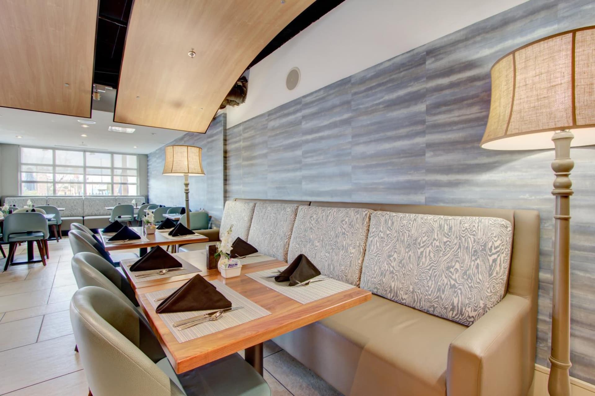 Crowne Plaza Charleston by IHG gallery photo in Charleston, SC — image 75