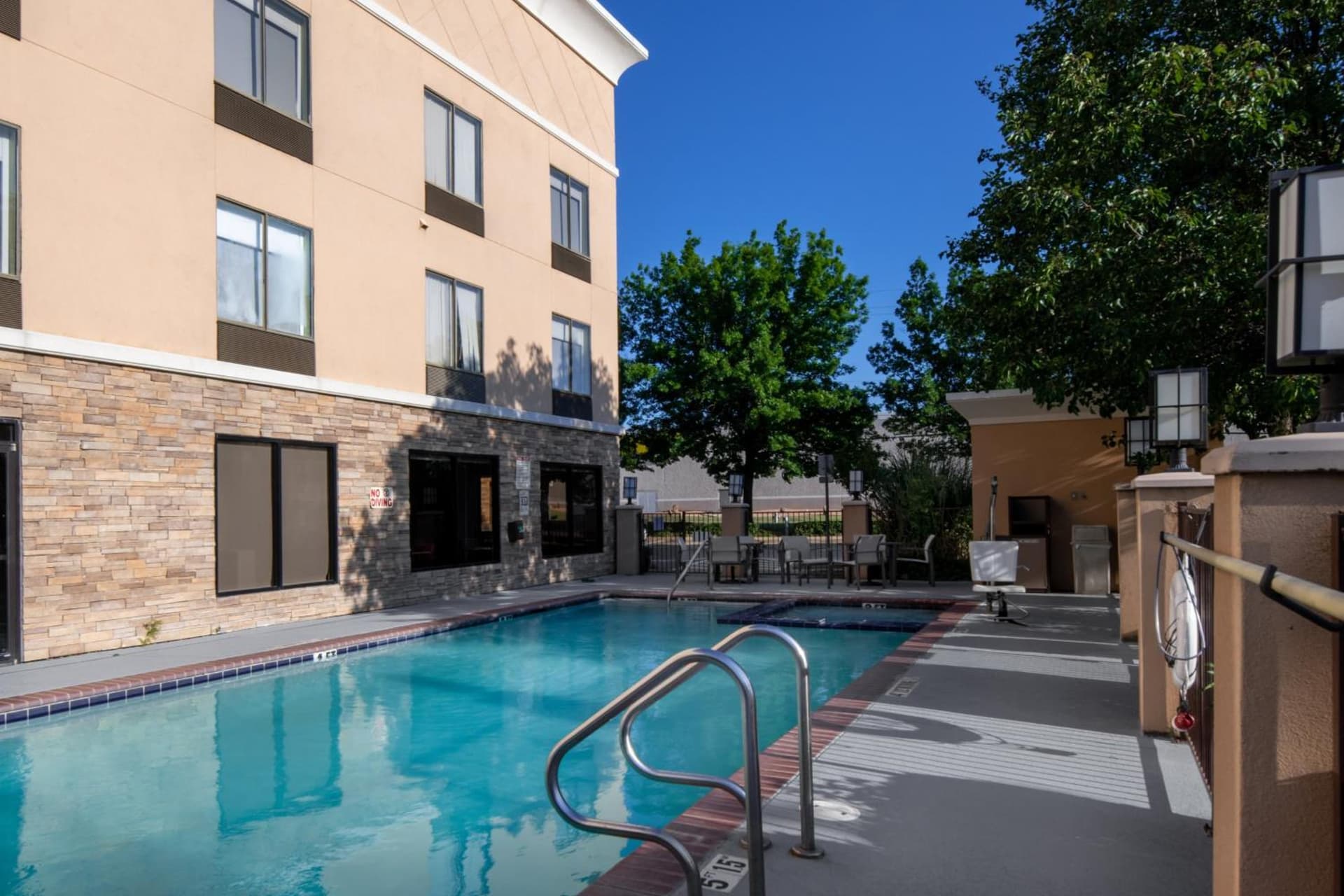 Holiday Inn Express Arlington Interstate 20 Parks Mall by IHG gallery photo in Arlington, TX — image 44