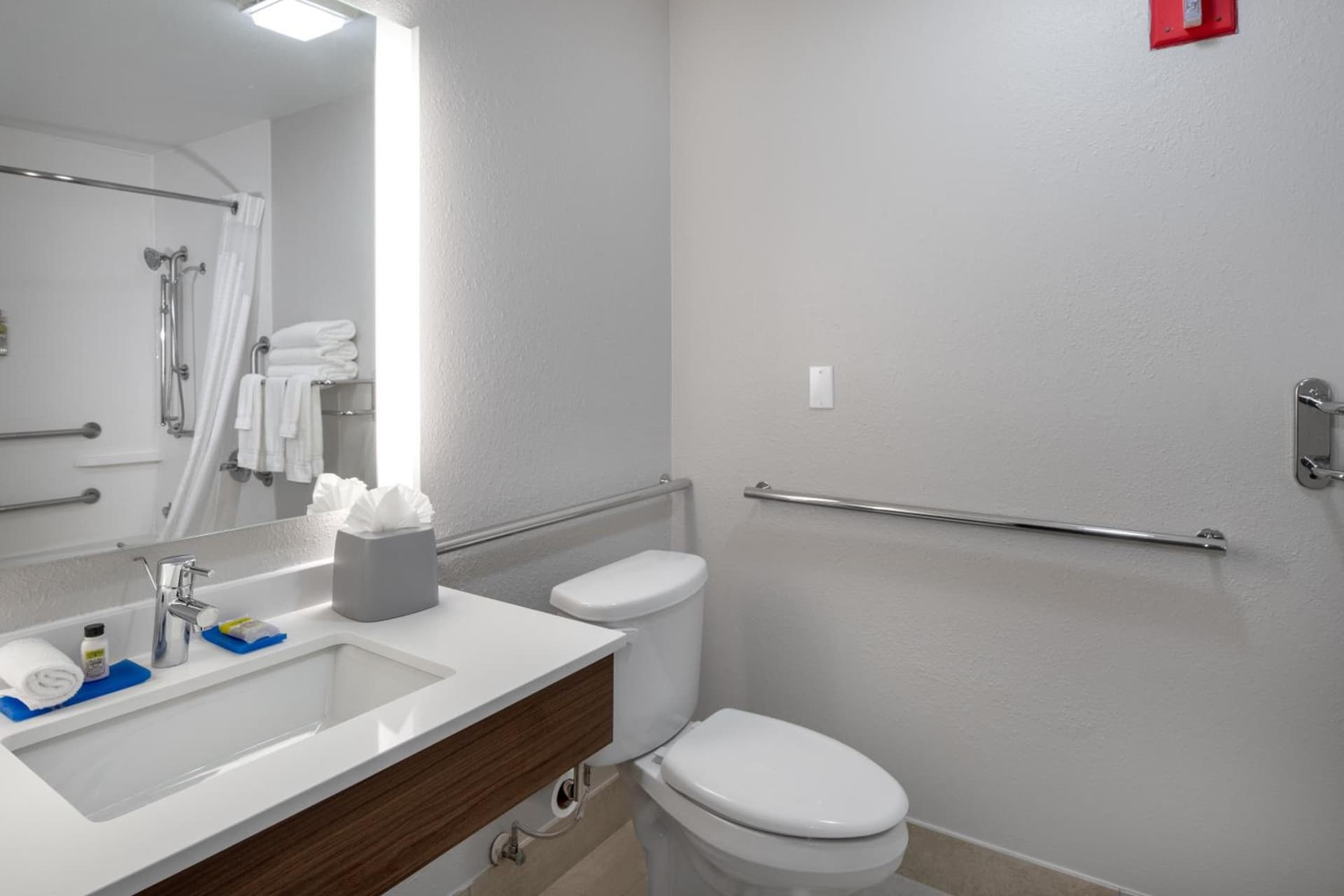 Holiday Inn Express Arlington Interstate 20 Parks Mall by IHG gallery photo in Arlington, TX — image 4
