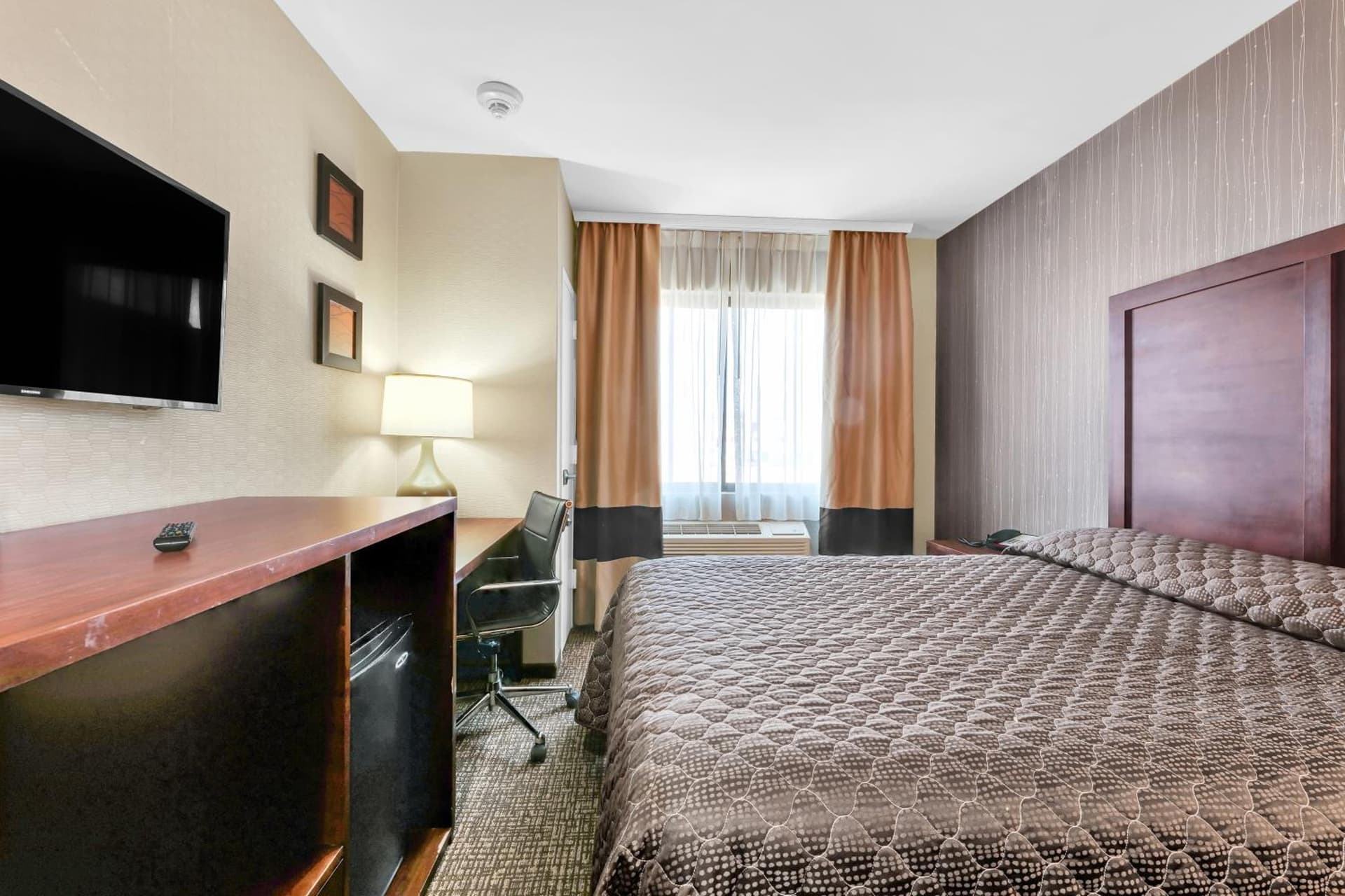 Hotel Pergola Jamaica JFK gallery photo in Queens, NY — image 32