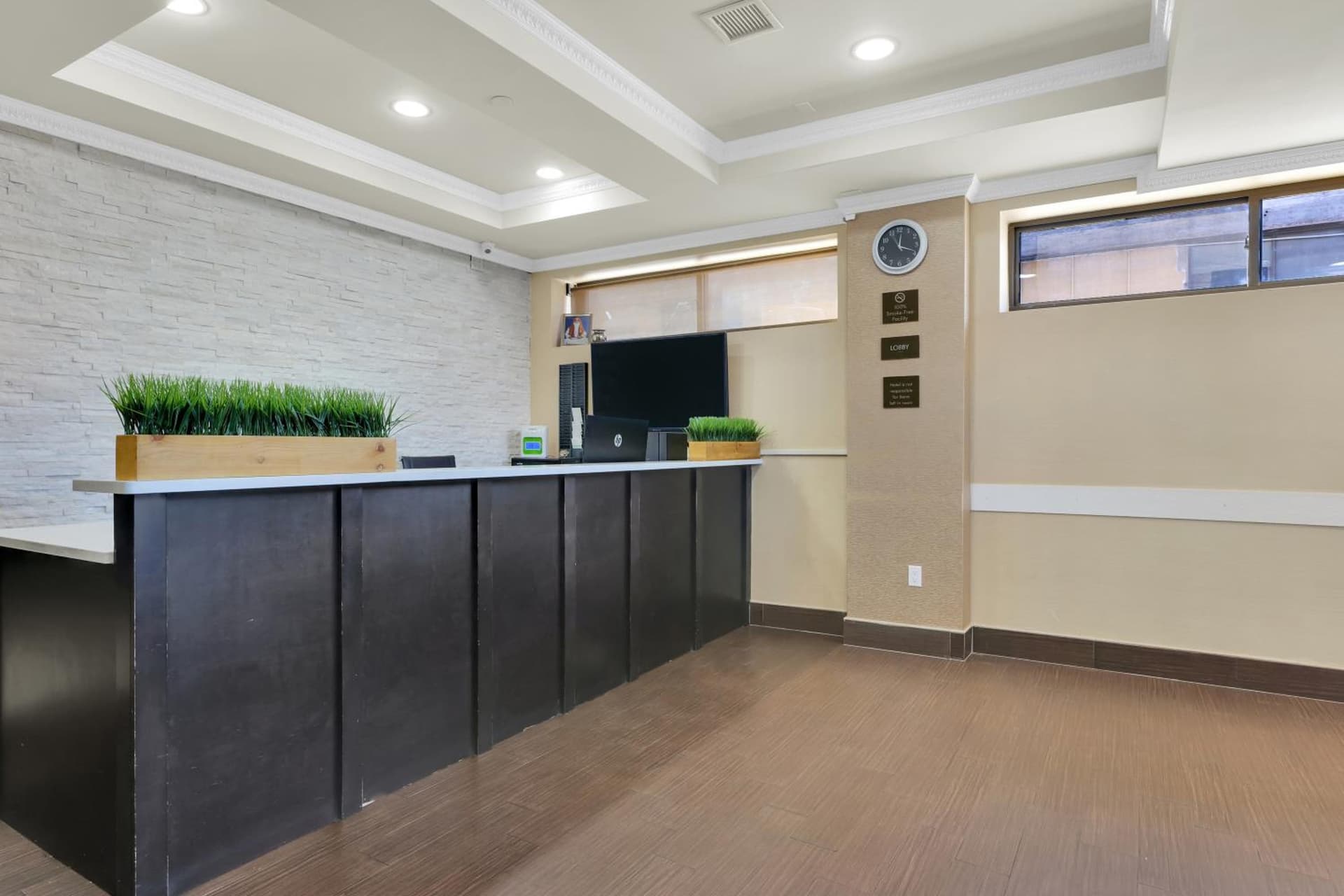 Hotel Pergola Jamaica JFK gallery photo in Queens, NY — image 28