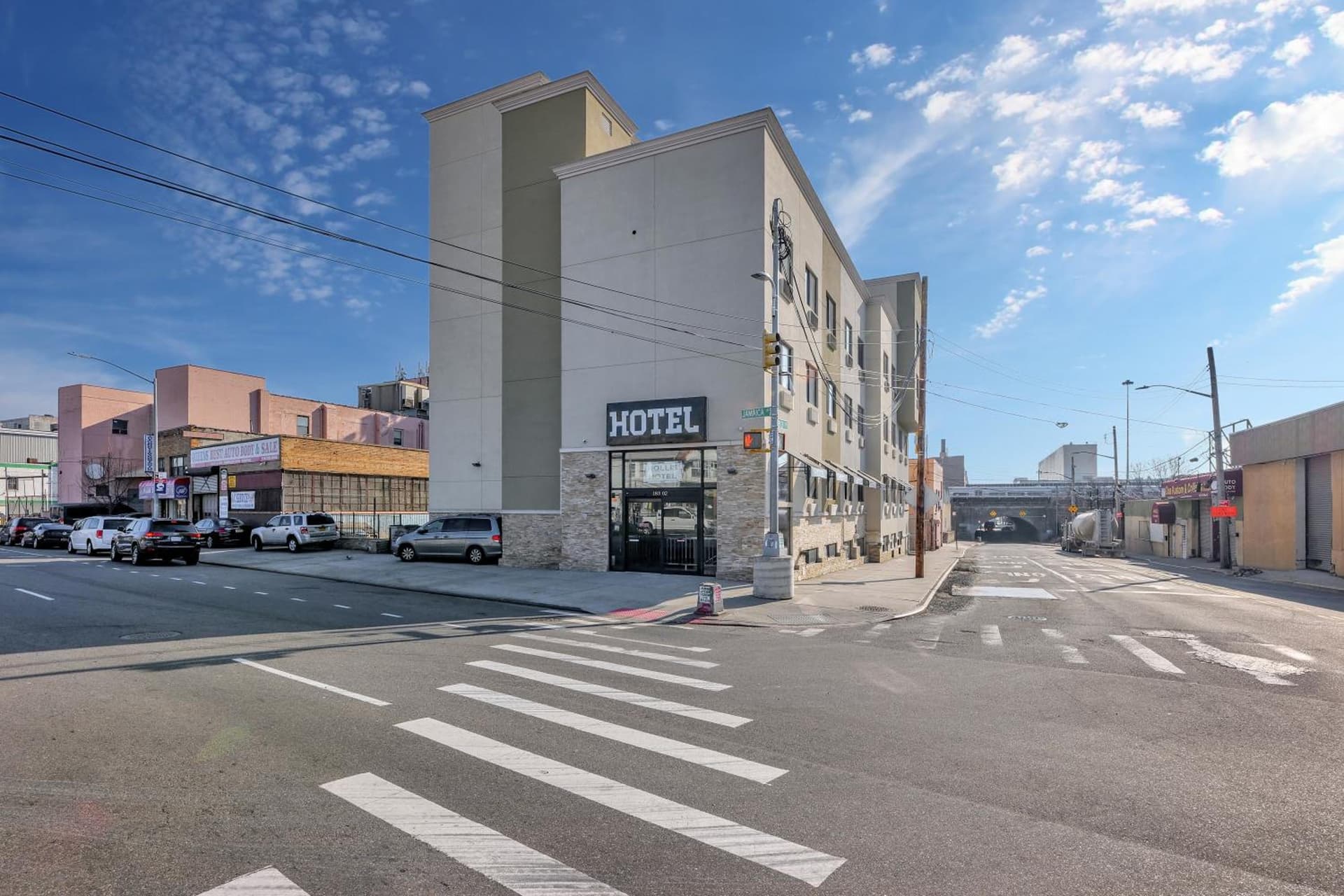 Hotel Pergola Jamaica JFK gallery photo in Queens, NY — image 23