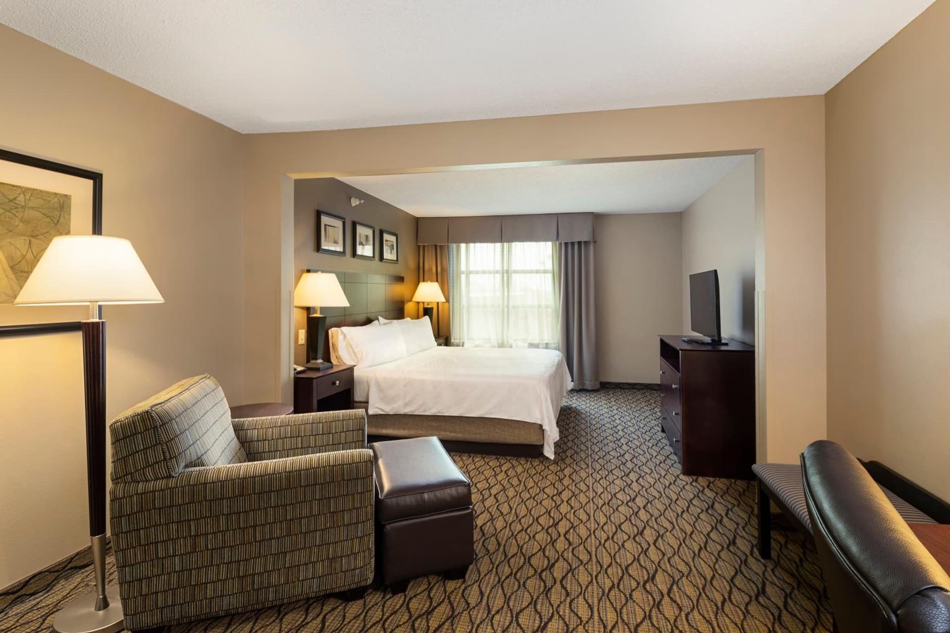 Holiday Inn Express Bloomington West by IHG gallery photo in Bloomington, IL — image 14
