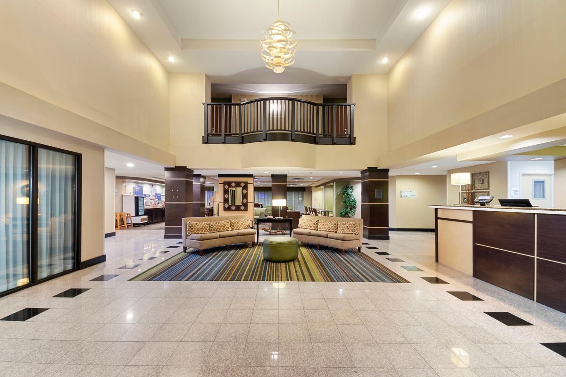 Holiday Inn Express Bloomington West by IHG gallery photo in Bloomington, IL — image 34