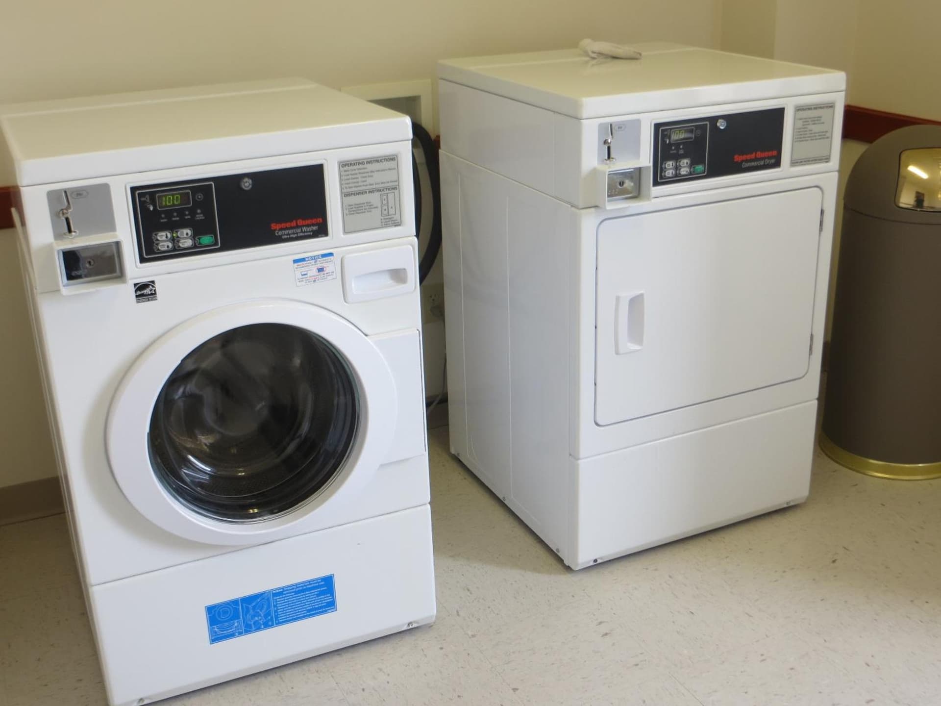 Wingate by Wyndham Peoria - Complimentary Area Shuttle gallery photo in Peoria, IL — image 34