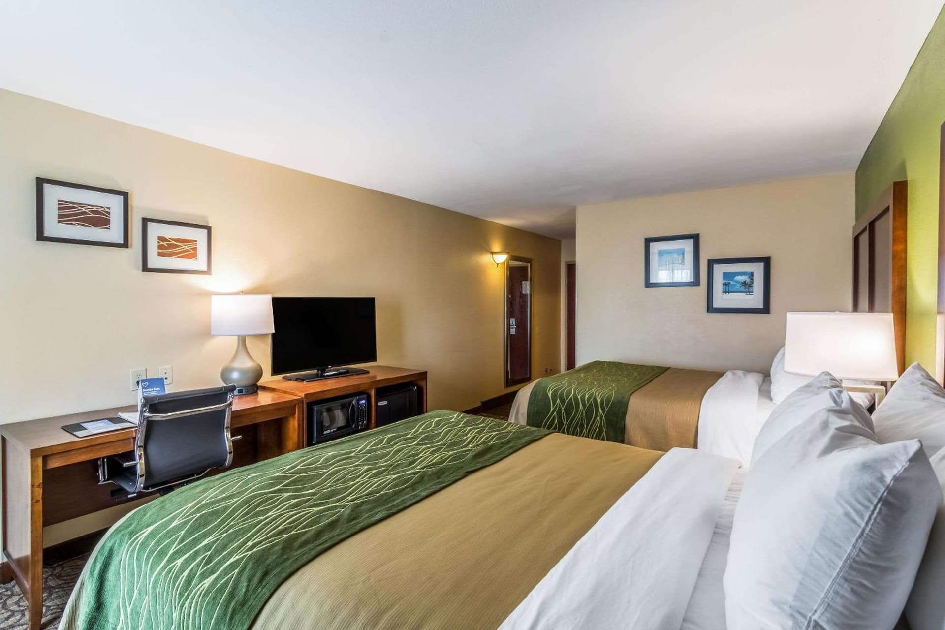 Comfort Inn & Suites Panama City North gallery photo in Panama City, FL — image 5