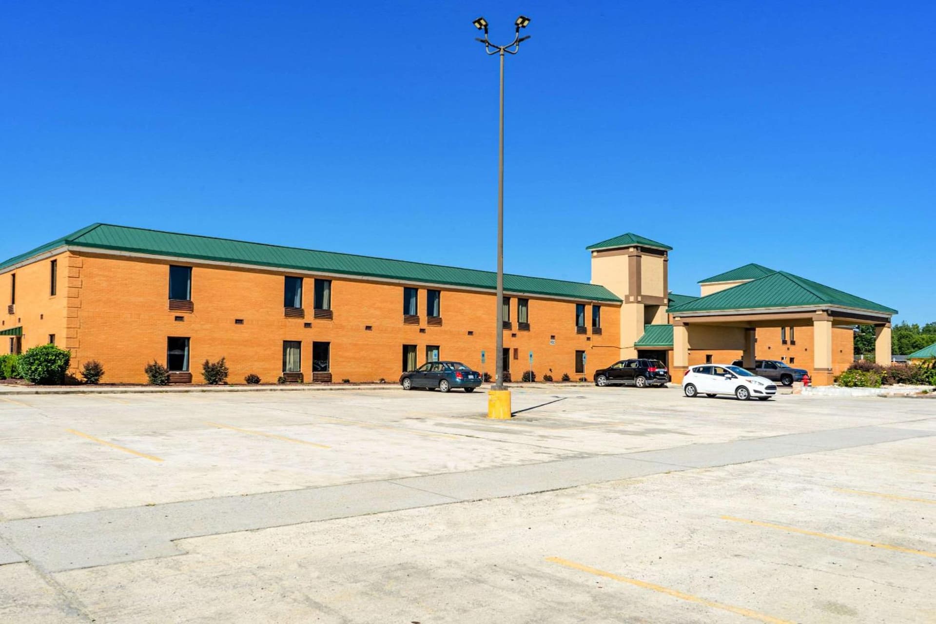 Quality Inn Whiteville North property views in Whiteville, NC — gallery photo 3
