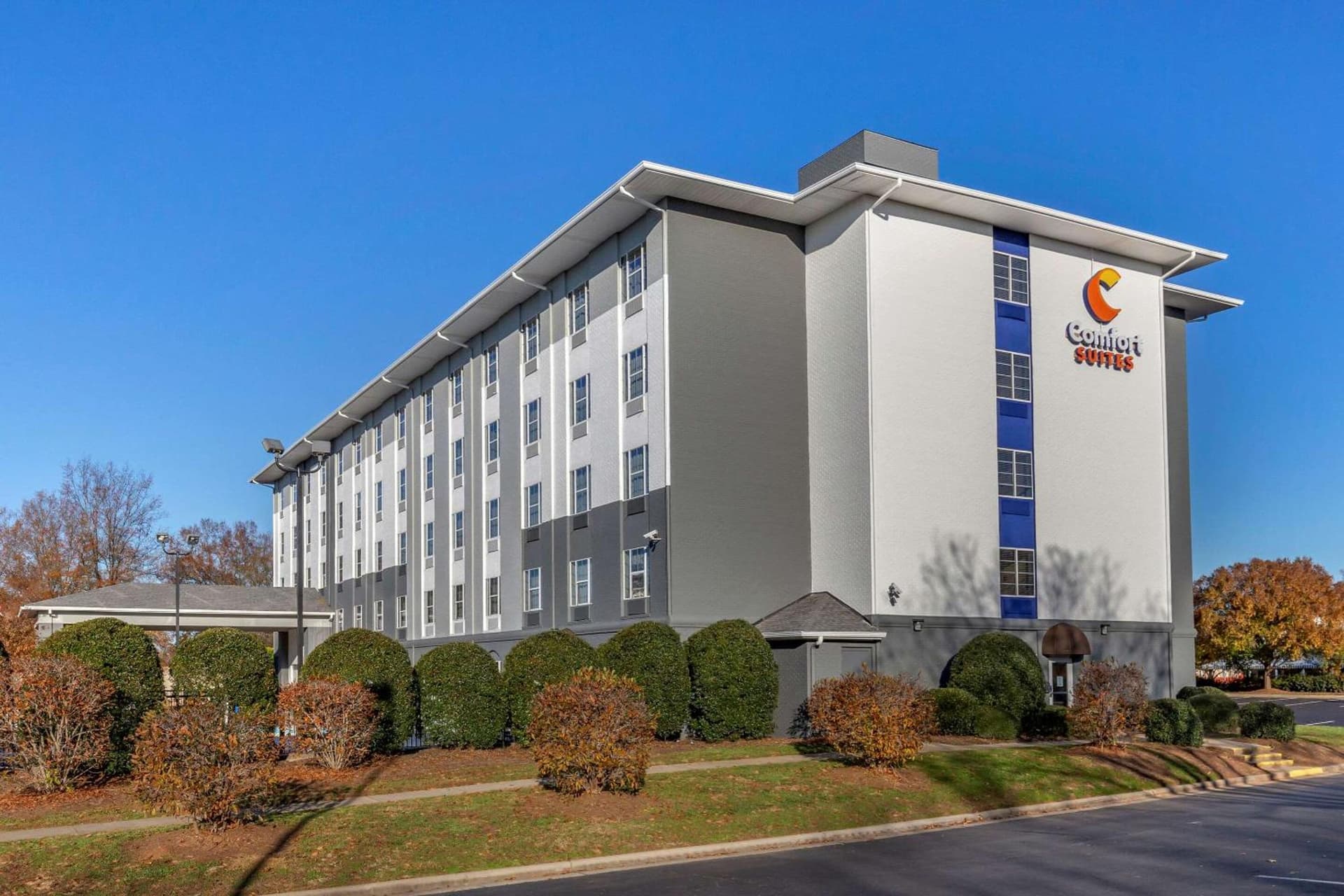 Comfort Suites Pineville - Ballantyne Area interior in Charlotte, NC — gallery photo 2