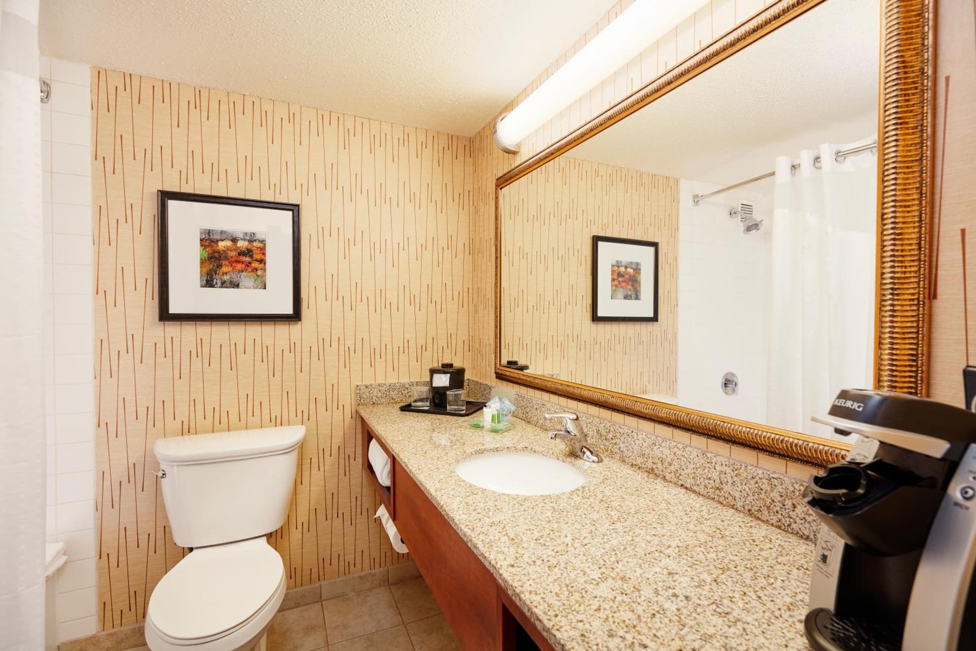 Holiday Inn Cincinnati Airport by IHG gallery photo in Erlanger, KY — image 17
