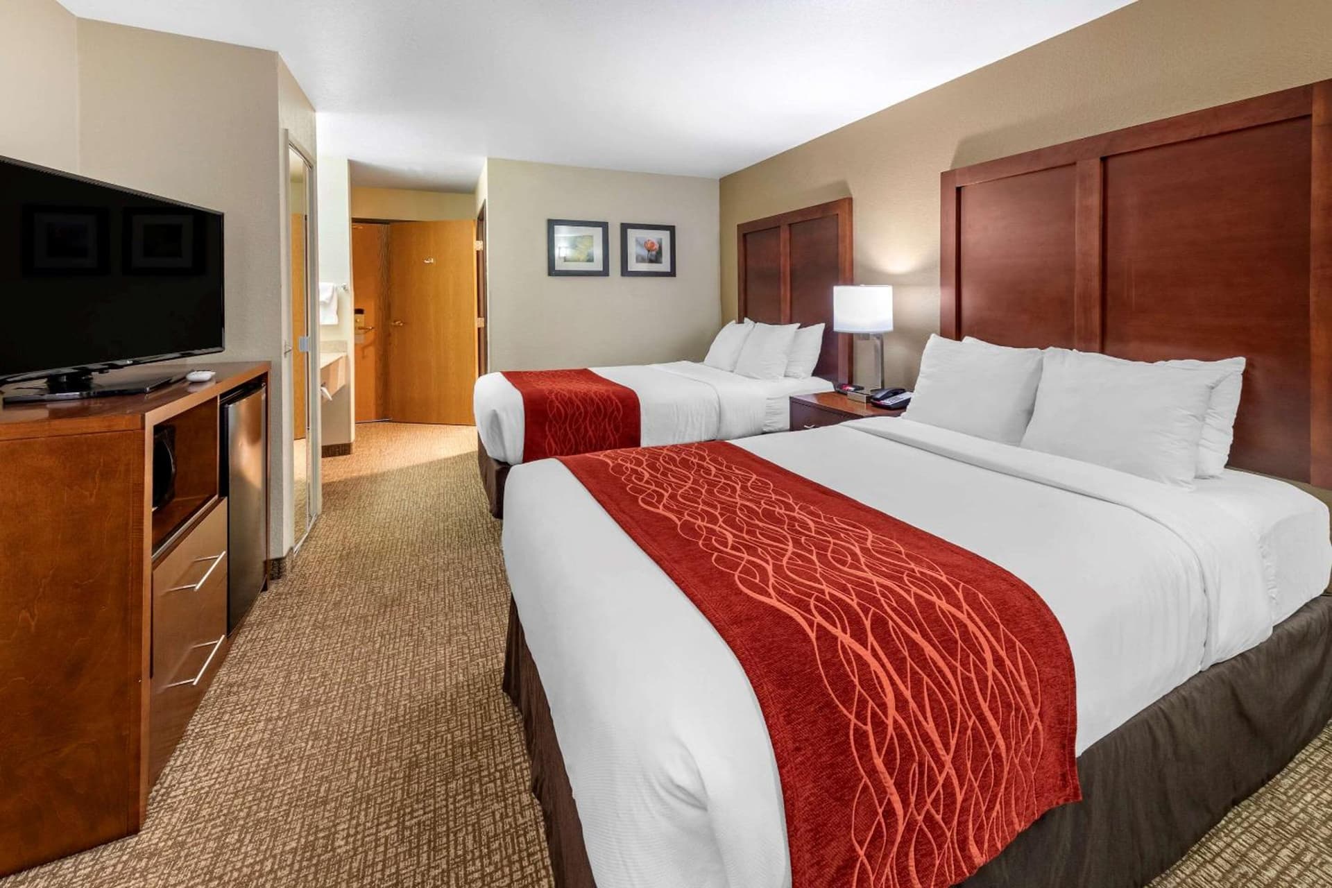 Comfort Inn Fontana gallery photo in Fontana, CA — image 20