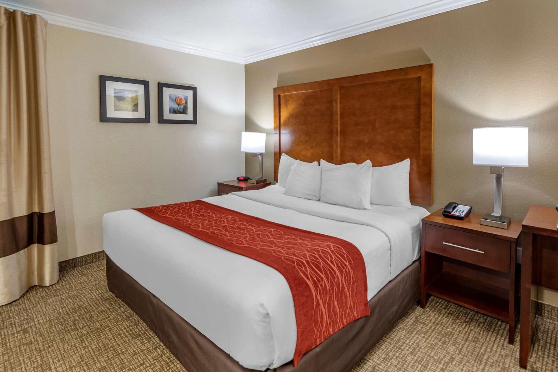 Comfort Inn Fontana gallery photo in Fontana, CA — image 10