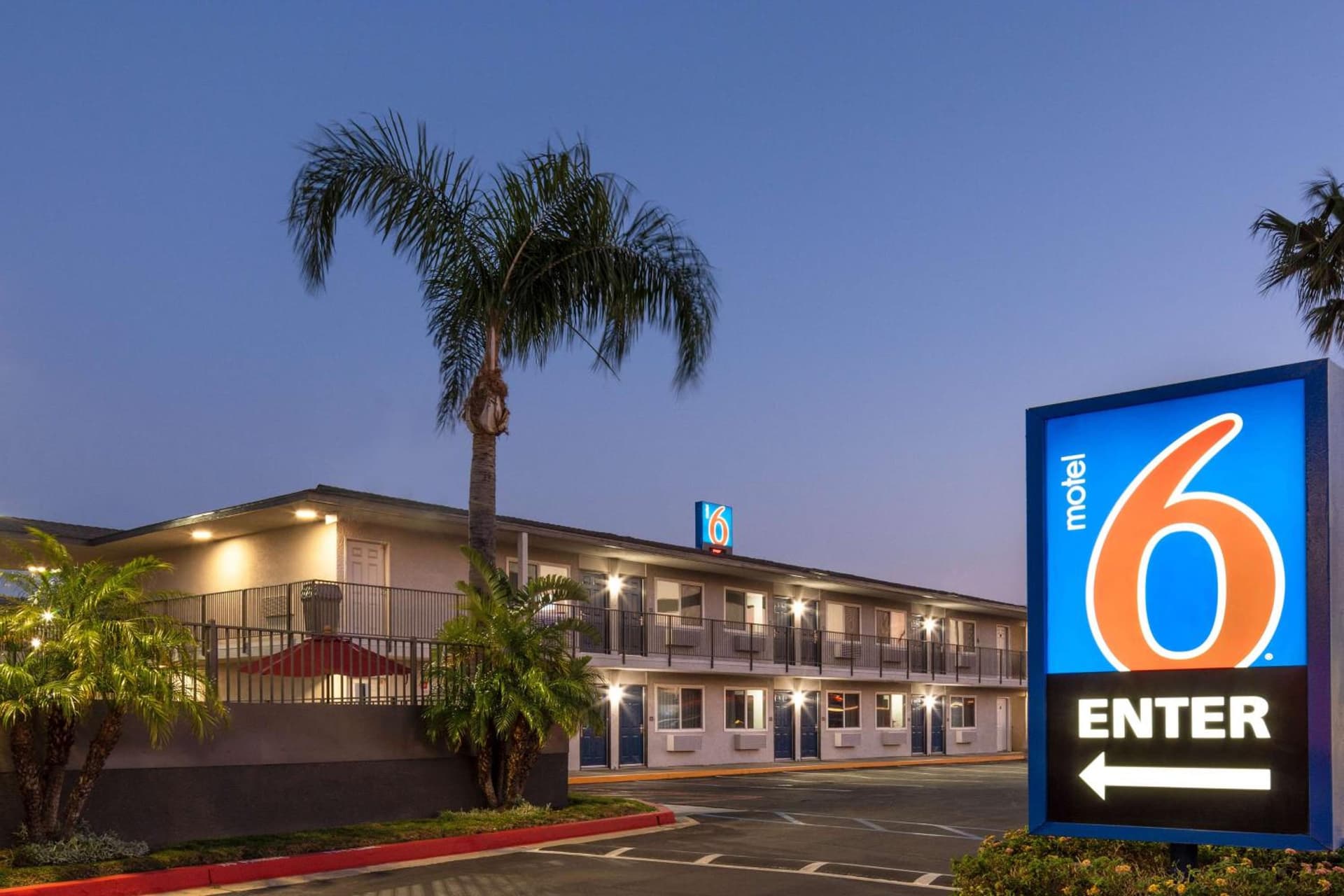 Motel 6-Fontana, CA featured exterior or lobby in Fontana, CA — similar hotel