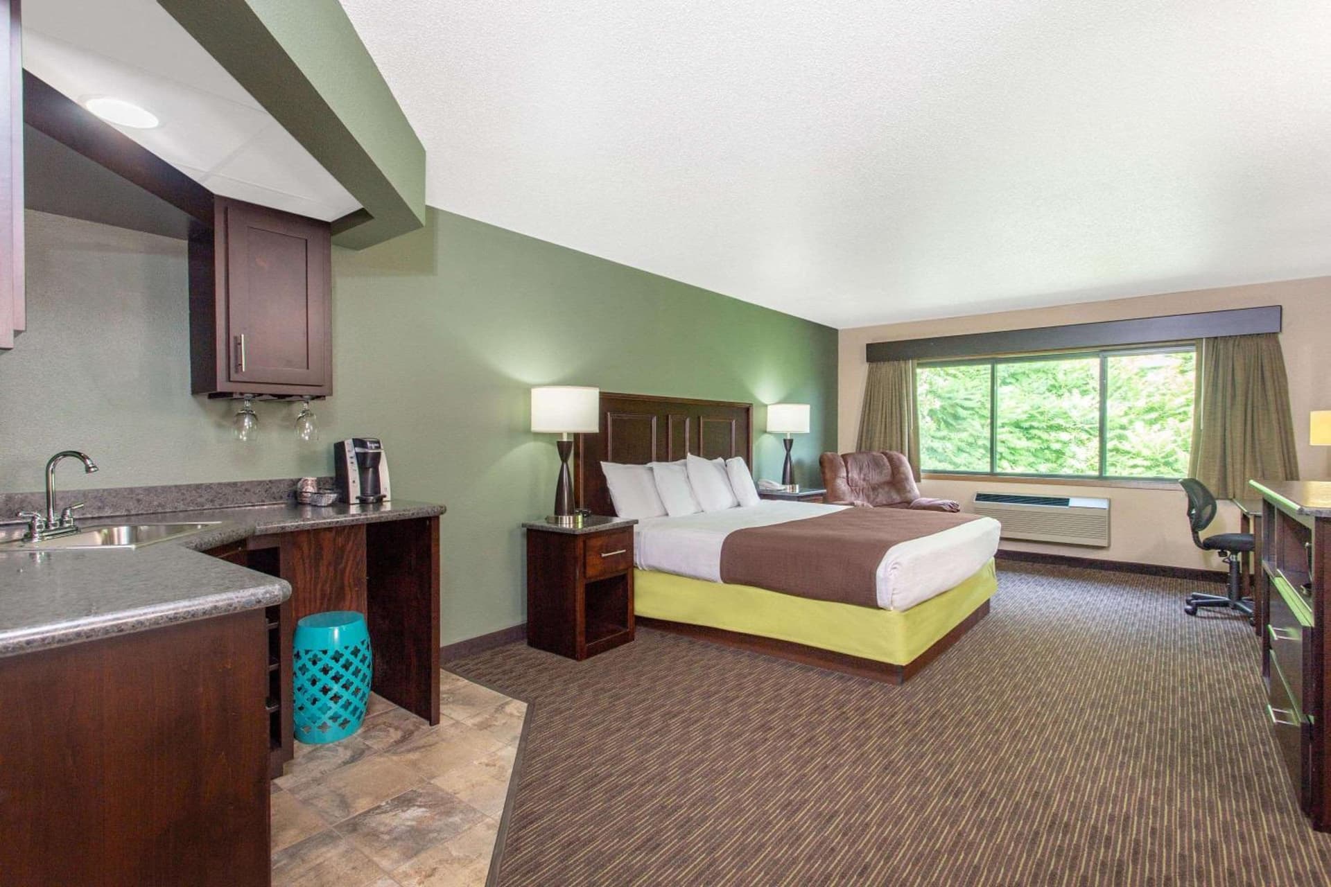 AmericInn by Wyndham West Salem gallery photo in West Salem, WI — image 17