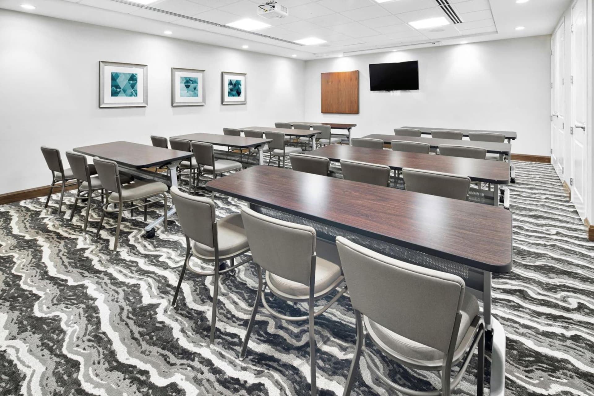 Staybridge Suites Irvine - John Wayne Airport by IHG gallery photo in Irvine, CA — image 63