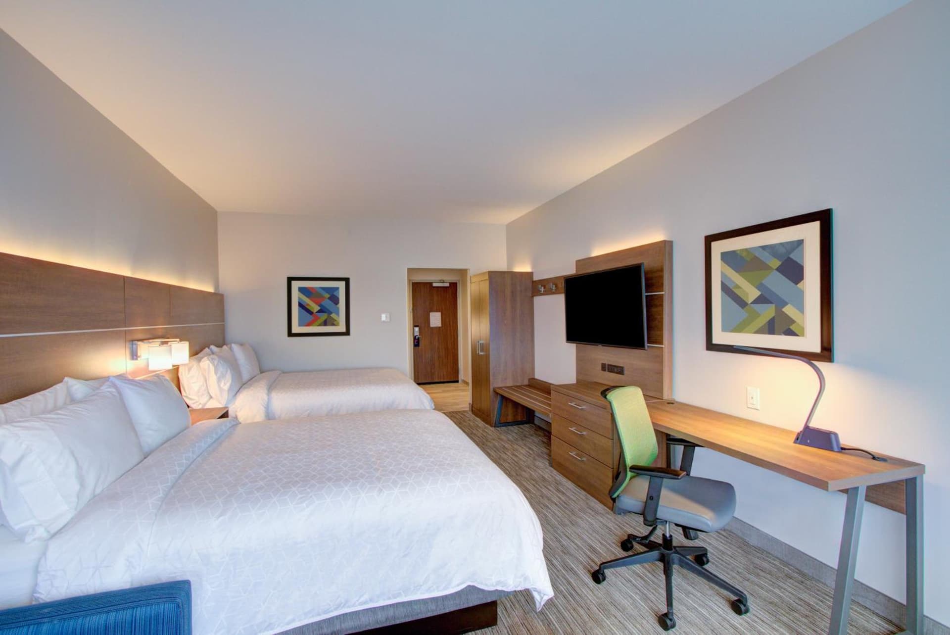 Holiday Inn Express & Suites Charlotte Southwest by IHG gallery photo in Charlotte, NC — image 31