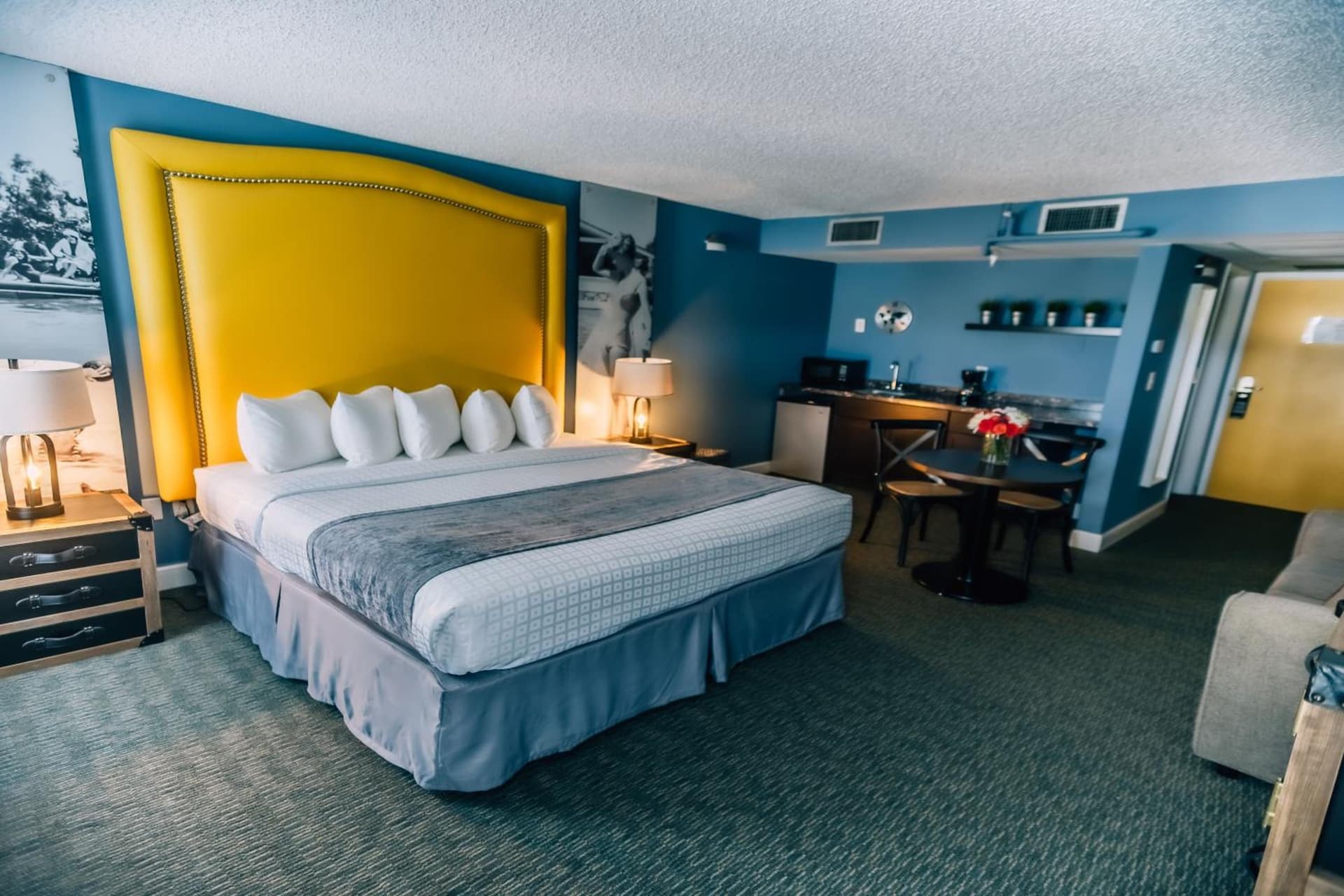 Hollander Hotel - Downtown St. Petersburg gallery photo in St Petersburg — image 43