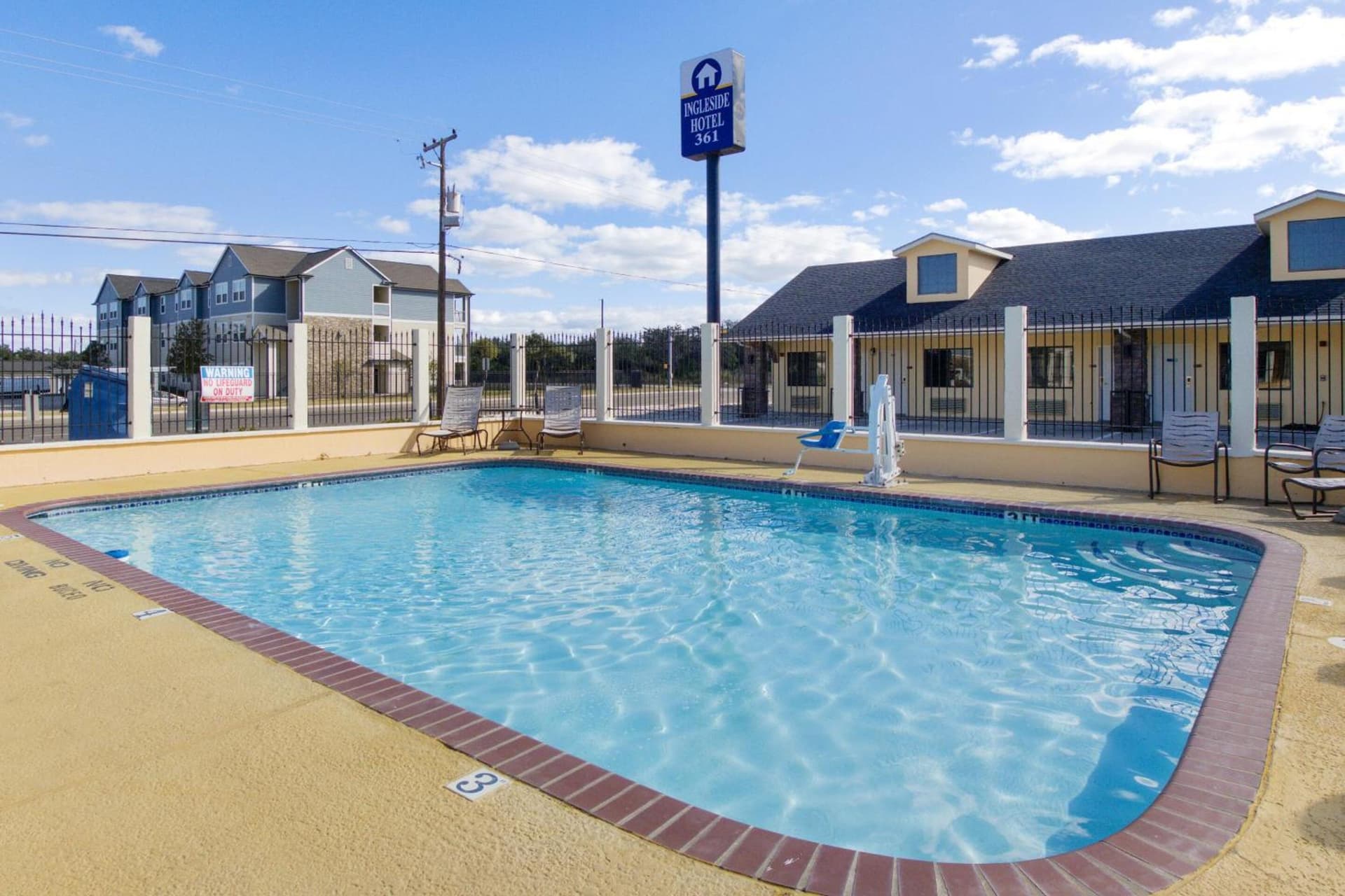 OYO Hotel Ingleside TX property views in Ingleside, TX — gallery photo 3