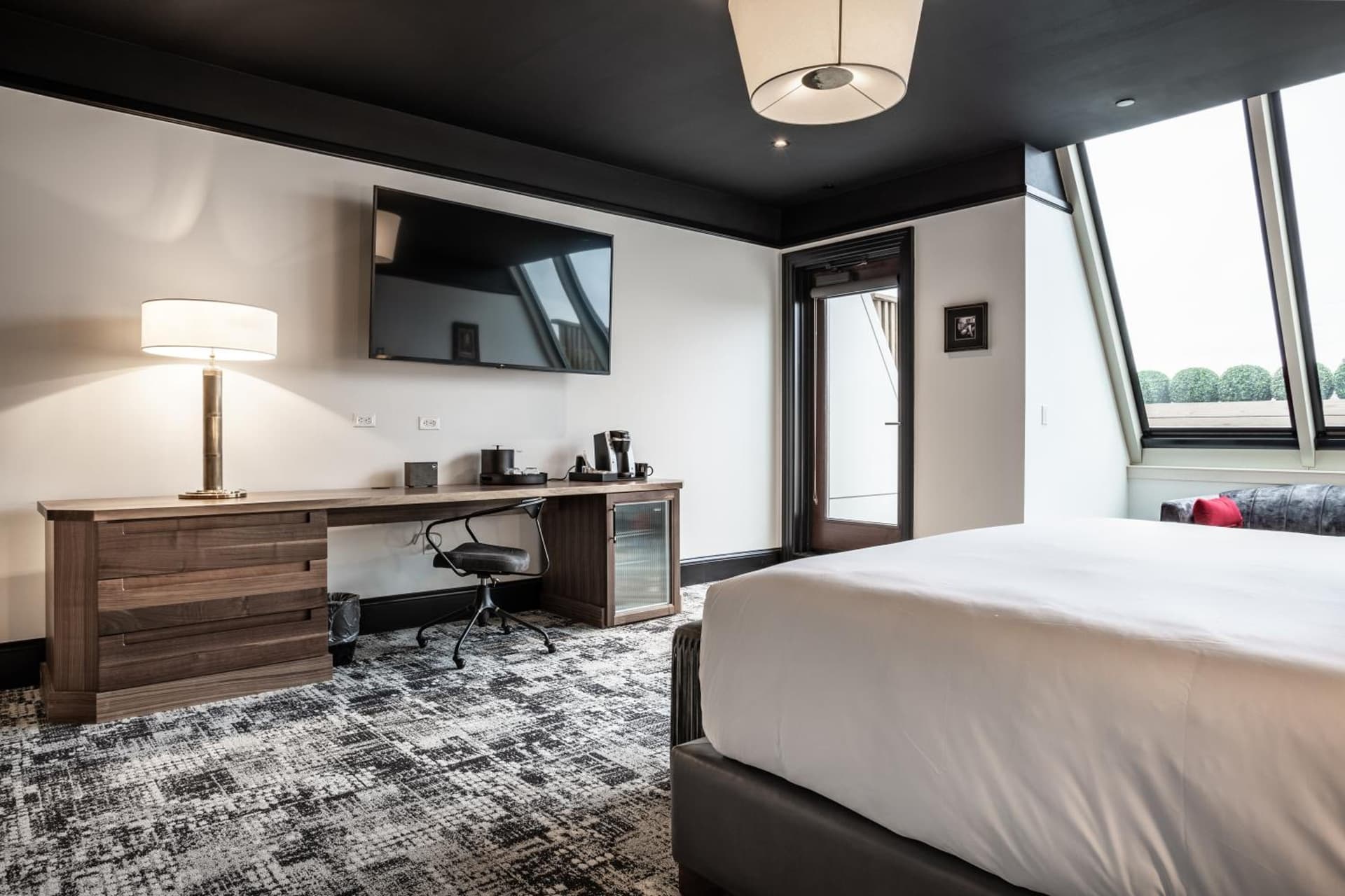 Bottleworks Hotel interior in Indianapolis, IN — gallery photo 2