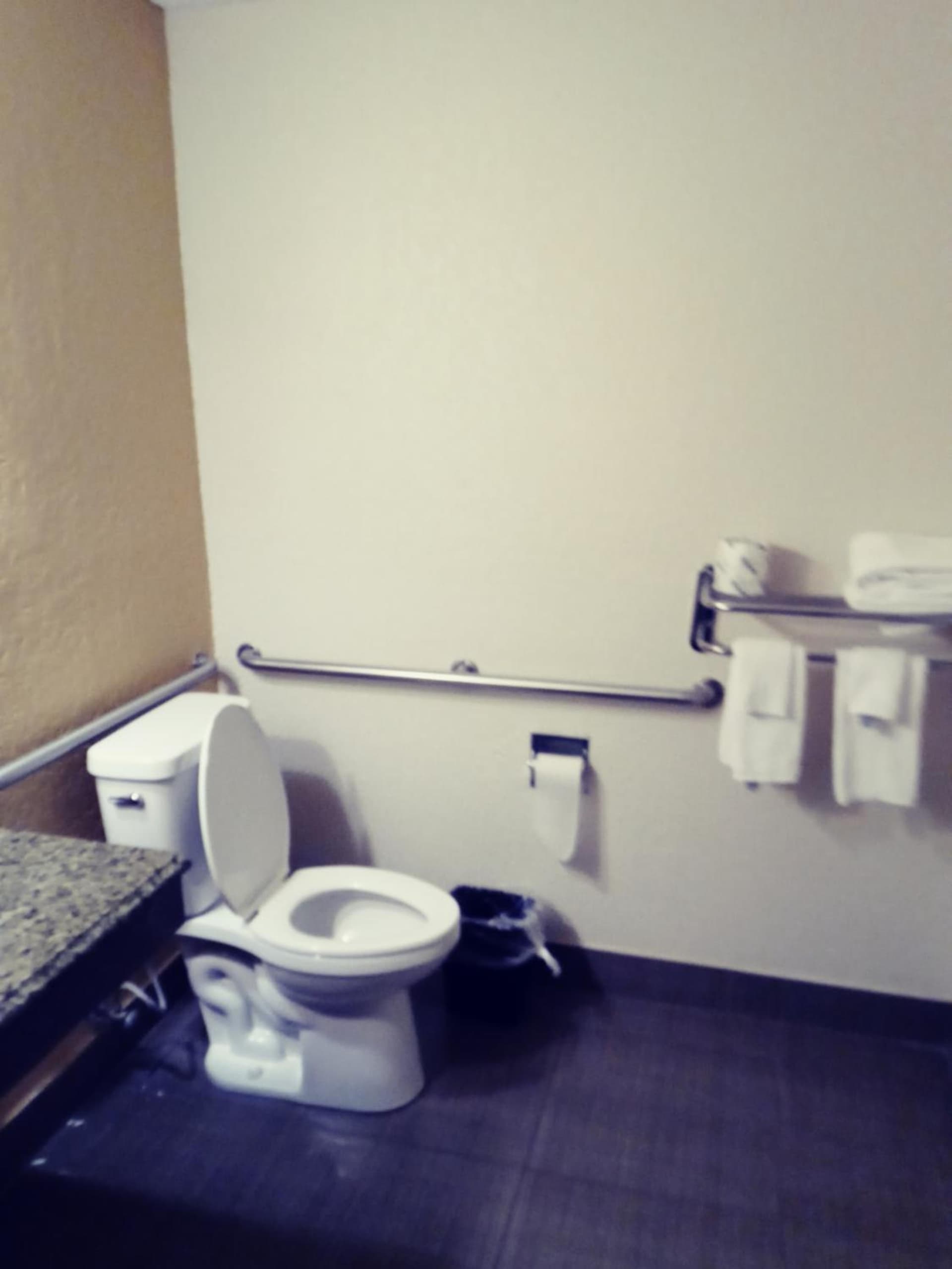 Quality Inn & Suites Leesburg Chain of Lakes gallery photo in Leesburg, FL — image 22
