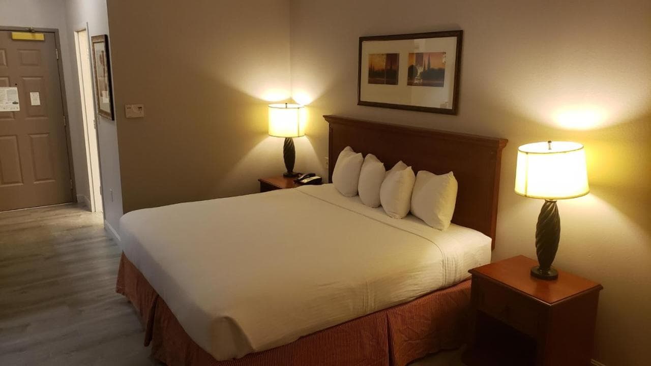Four Points by Sheraton Bedford Manchester Airport gallery photo in Bedford — image 19
