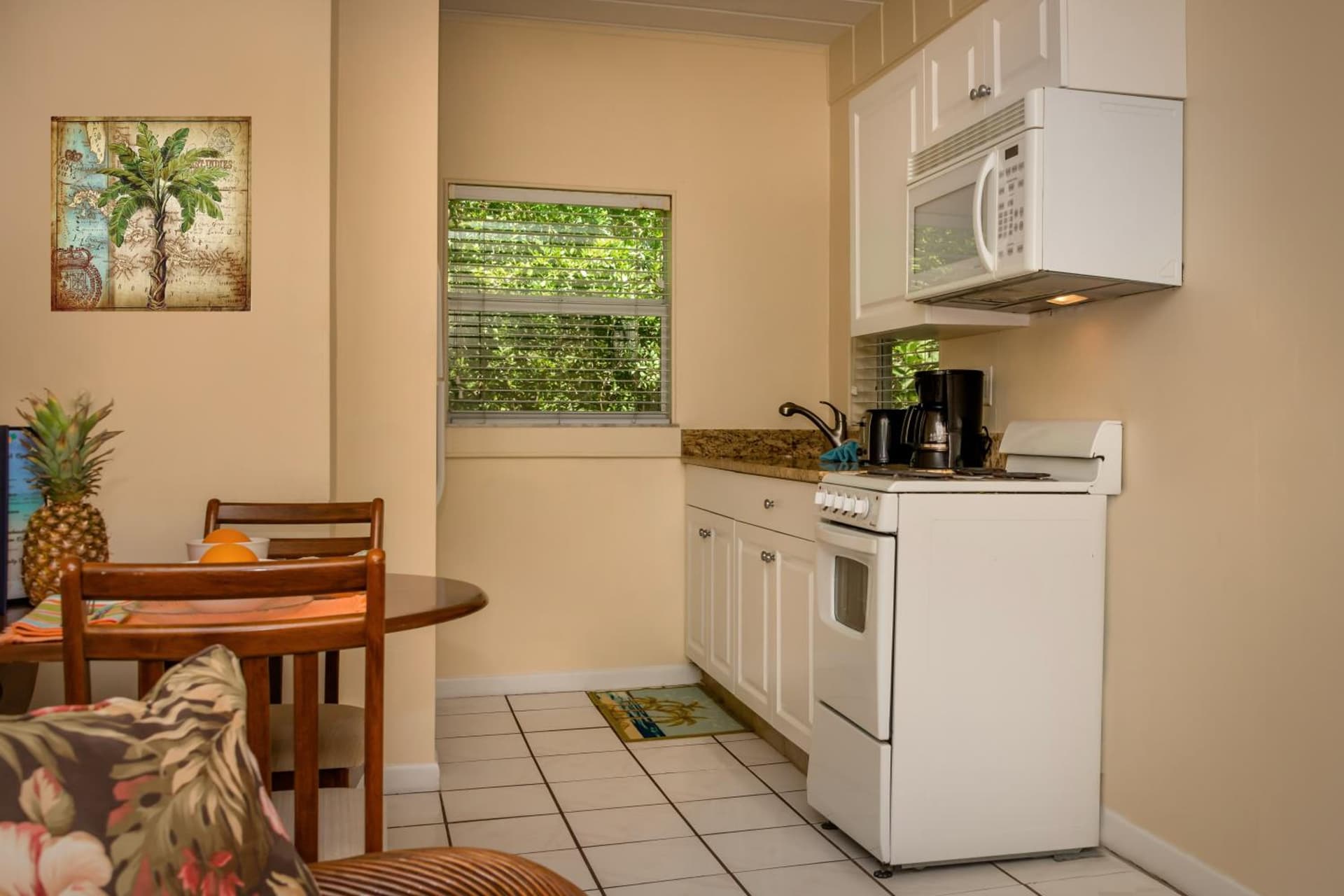 Cedar Cove Resort & Cottages gallery photo in Holmes Beach, FL — image 55