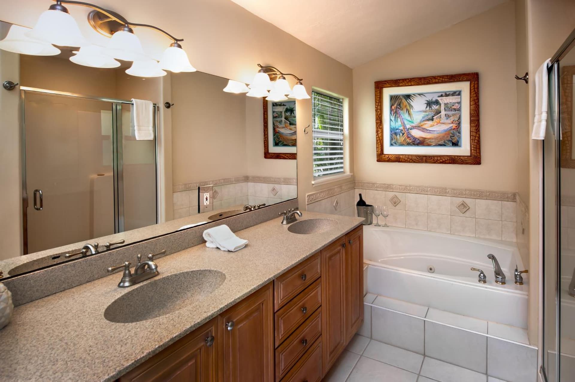 Cedar Cove Resort & Cottages gallery photo in Holmes Beach, FL — image 198