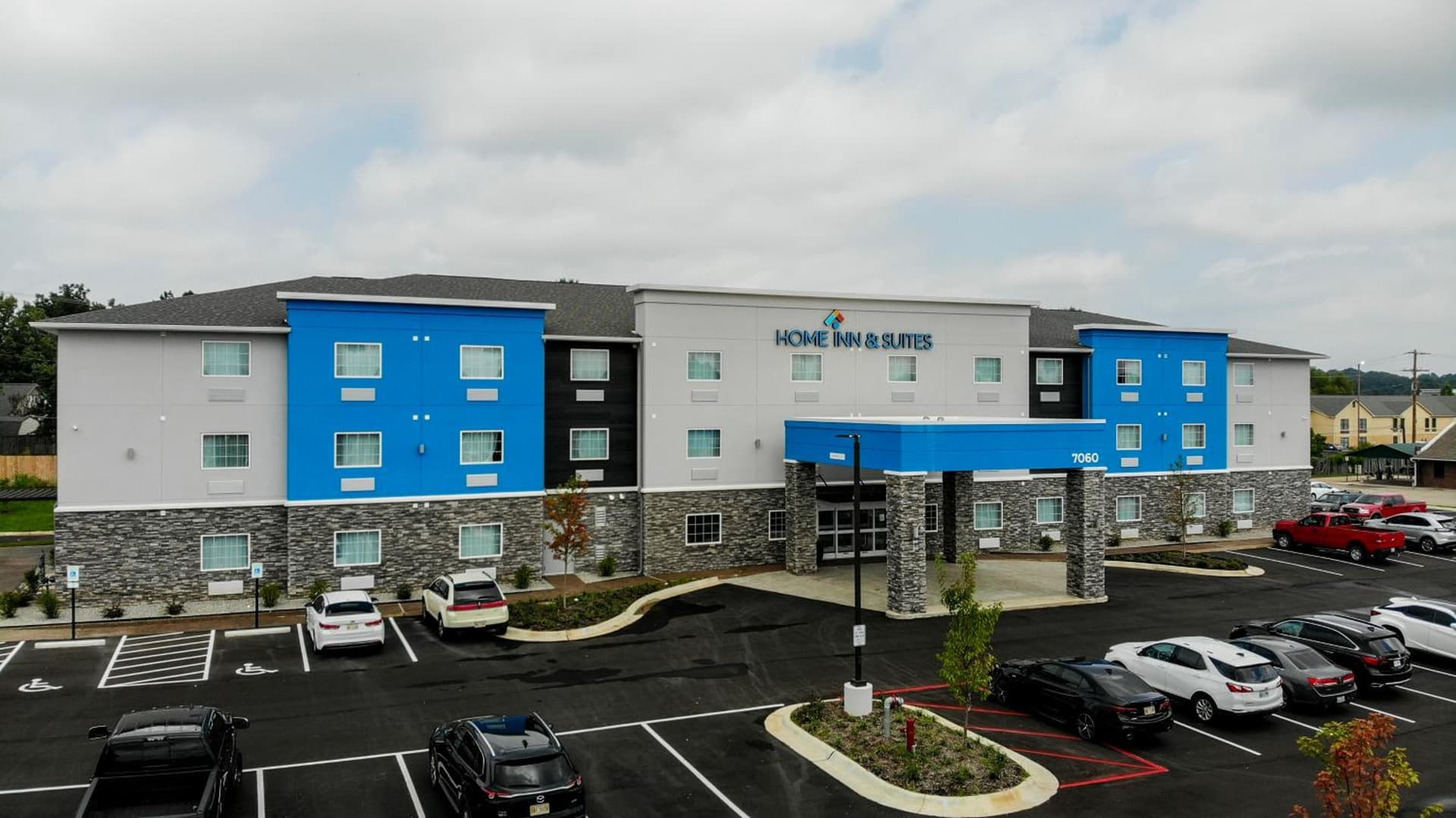 Home Inn and Suites Olive Branch featured exterior or lobby in Olive Branch, MS — similar hotel