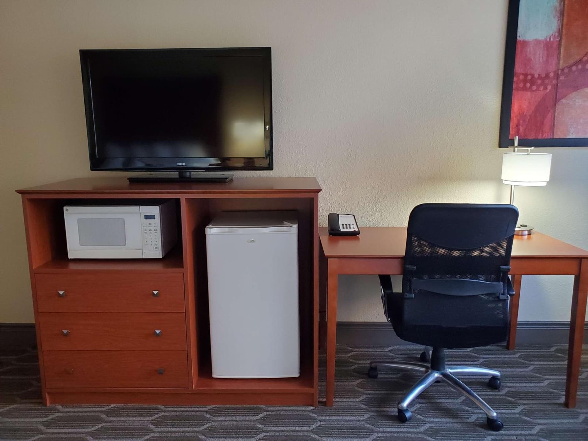 Best Western Plus Milwaukee Airport Hotel & Conference Center gallery photo in Milwaukee, WI — image 17