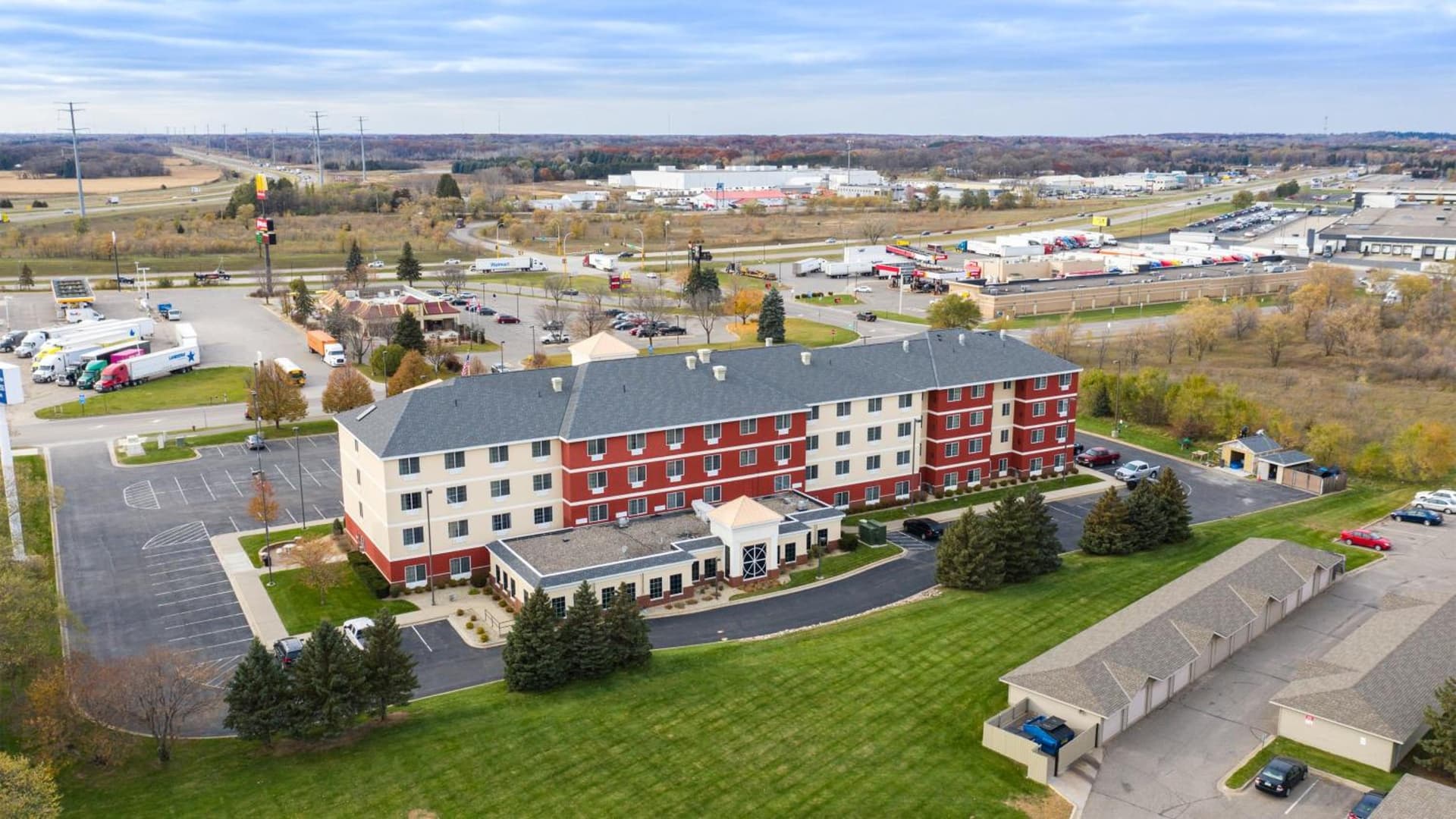 Holiday Inn Express and Suites St. Cloud by IHG gallery photo in Saint Cloud, MN — image 29