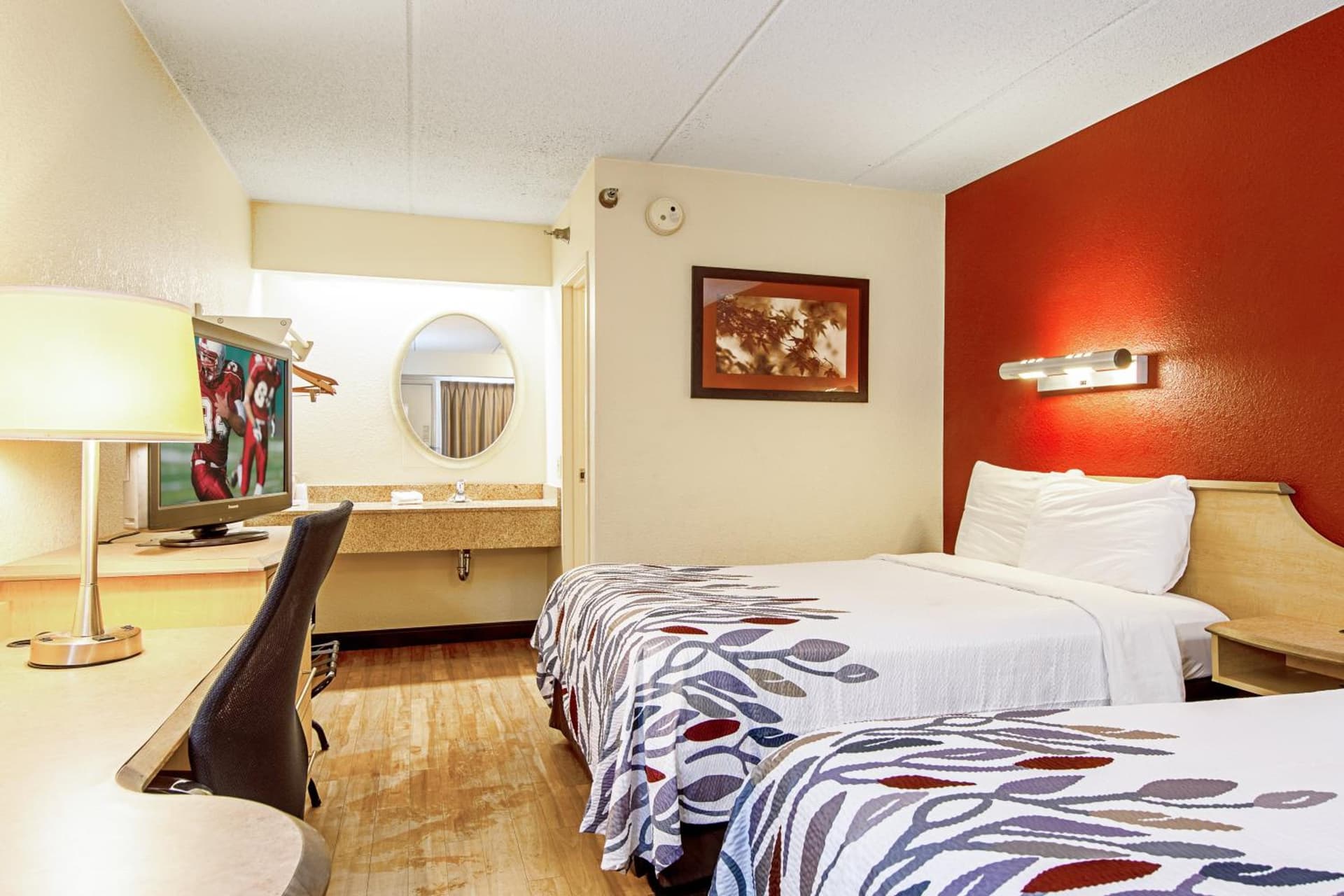 Red Roof Inn Utica gallery photo in Utica, NY — image 25
