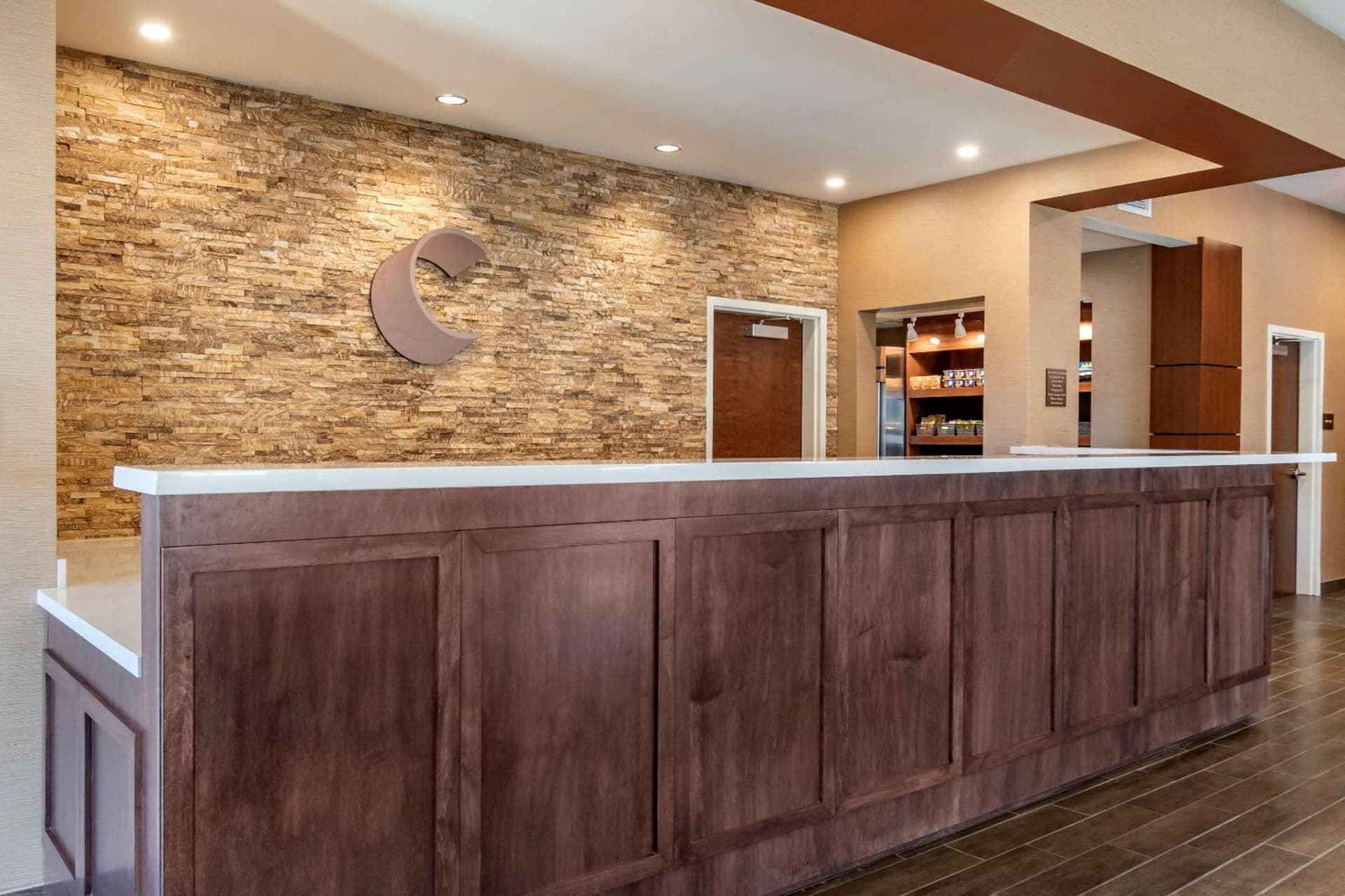 Comfort Suites Camp Hill-Harrisburg West interior in Harrisburg, PA — gallery photo 2
