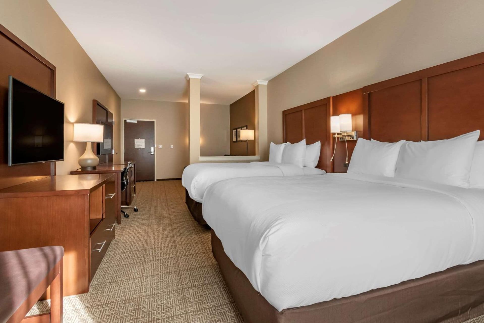 Comfort Suites Camp Hill-Harrisburg West gallery photo in Harrisburg, PA — image 16