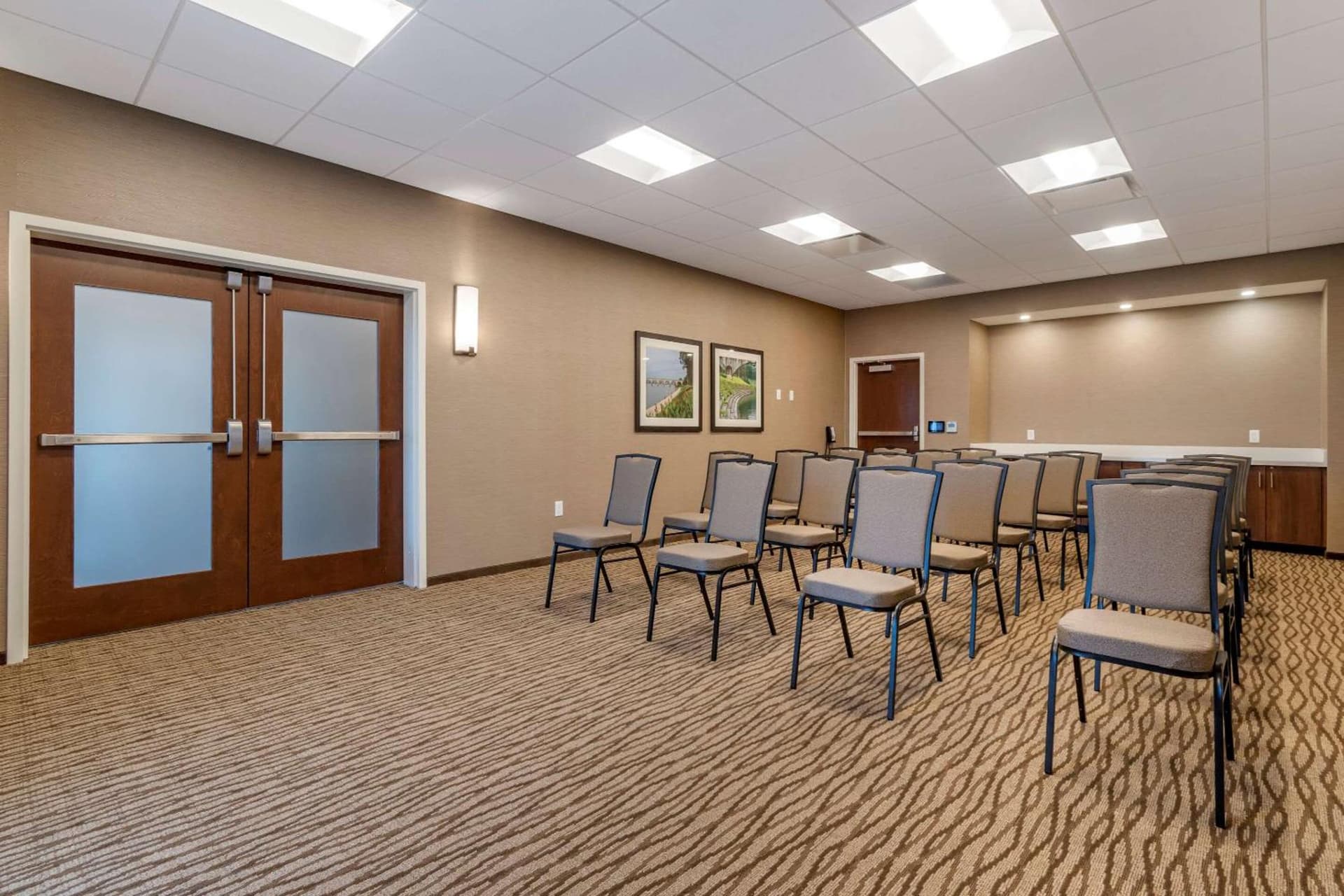 Comfort Suites Camp Hill-Harrisburg West gallery photo in Harrisburg, PA — image 15