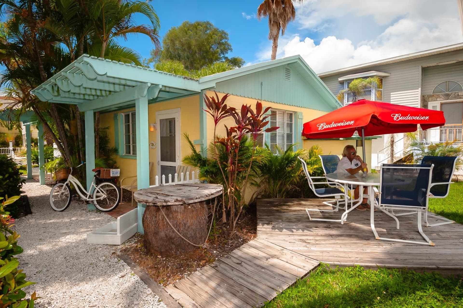 Cedar Cove Resort & Cottages gallery photo in Holmes Beach, FL — image 4