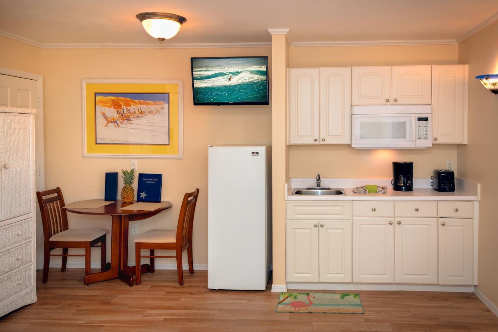 Cedar Cove Resort & Cottages gallery photo in Holmes Beach, FL — image 78