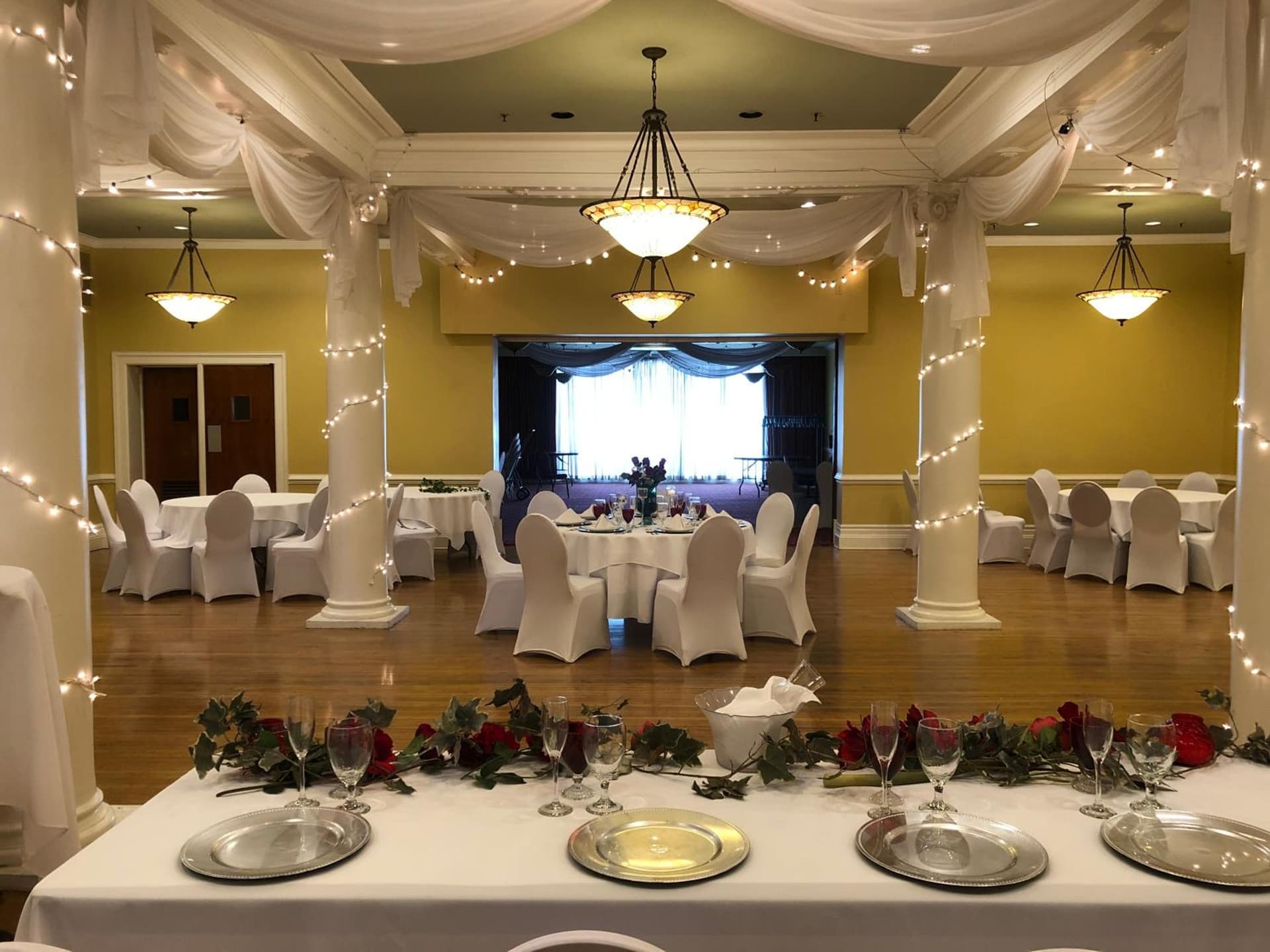 Stearns Hotel gallery photo in Ludington, MI — image 4