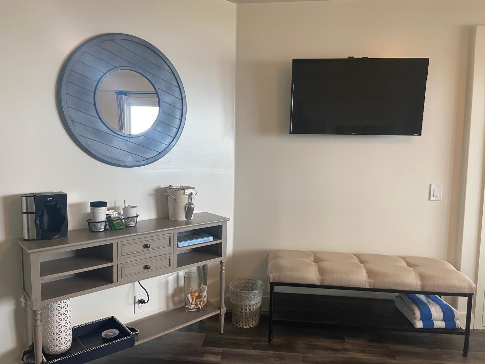 Casa Tropicana property views in San Clemente, CA — gallery photo 3